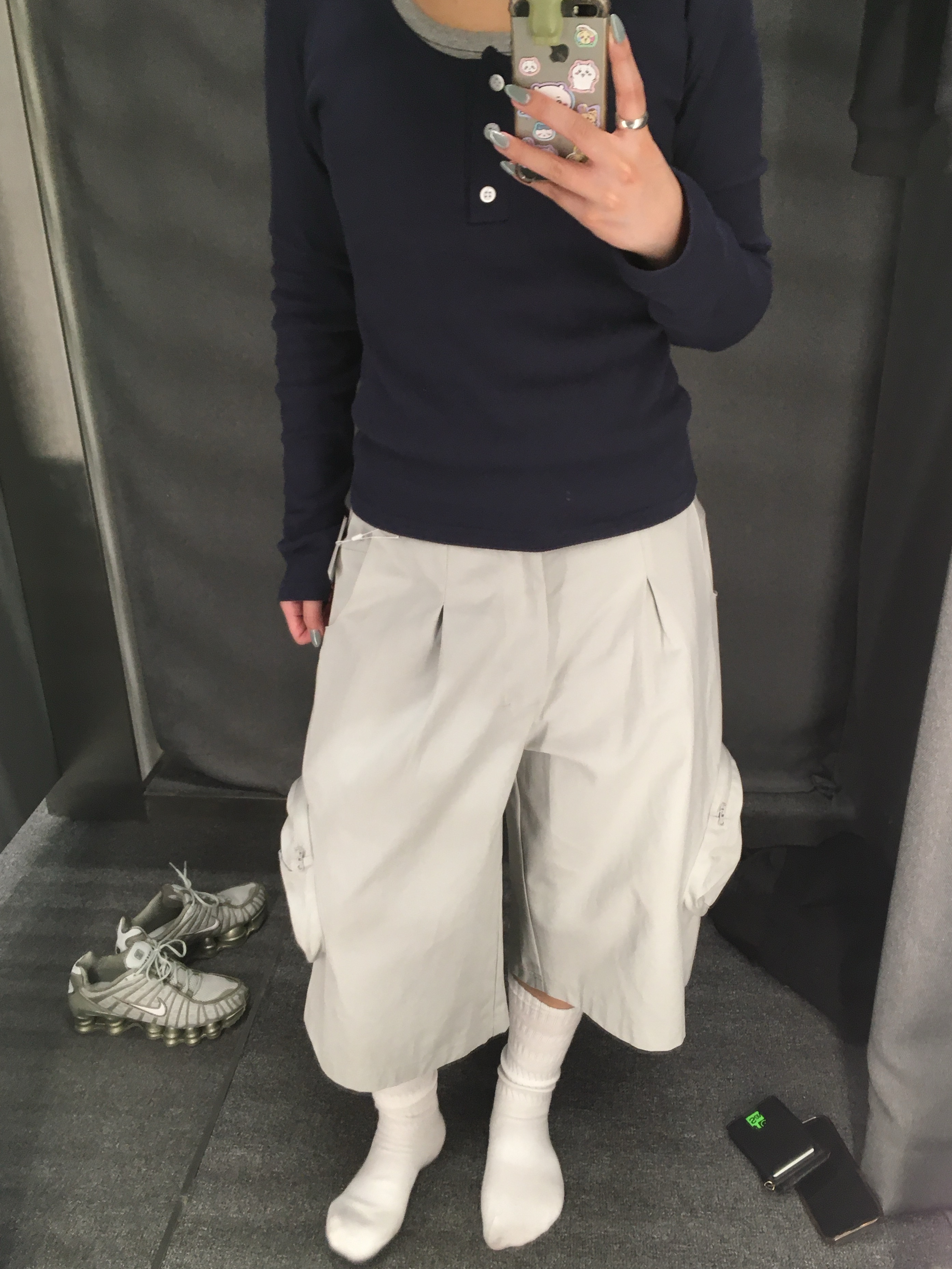 Sansan Gear Cargo Shorts Light Grey, (W) Nike Shox TL Light Silver White 착용 스타일 - 1