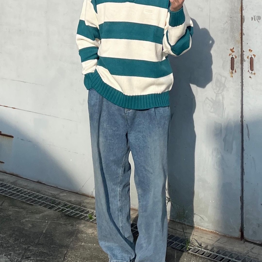 MAINBOOTH Traveler Oversized Sweater Teal Green 착용 스타일 - 3