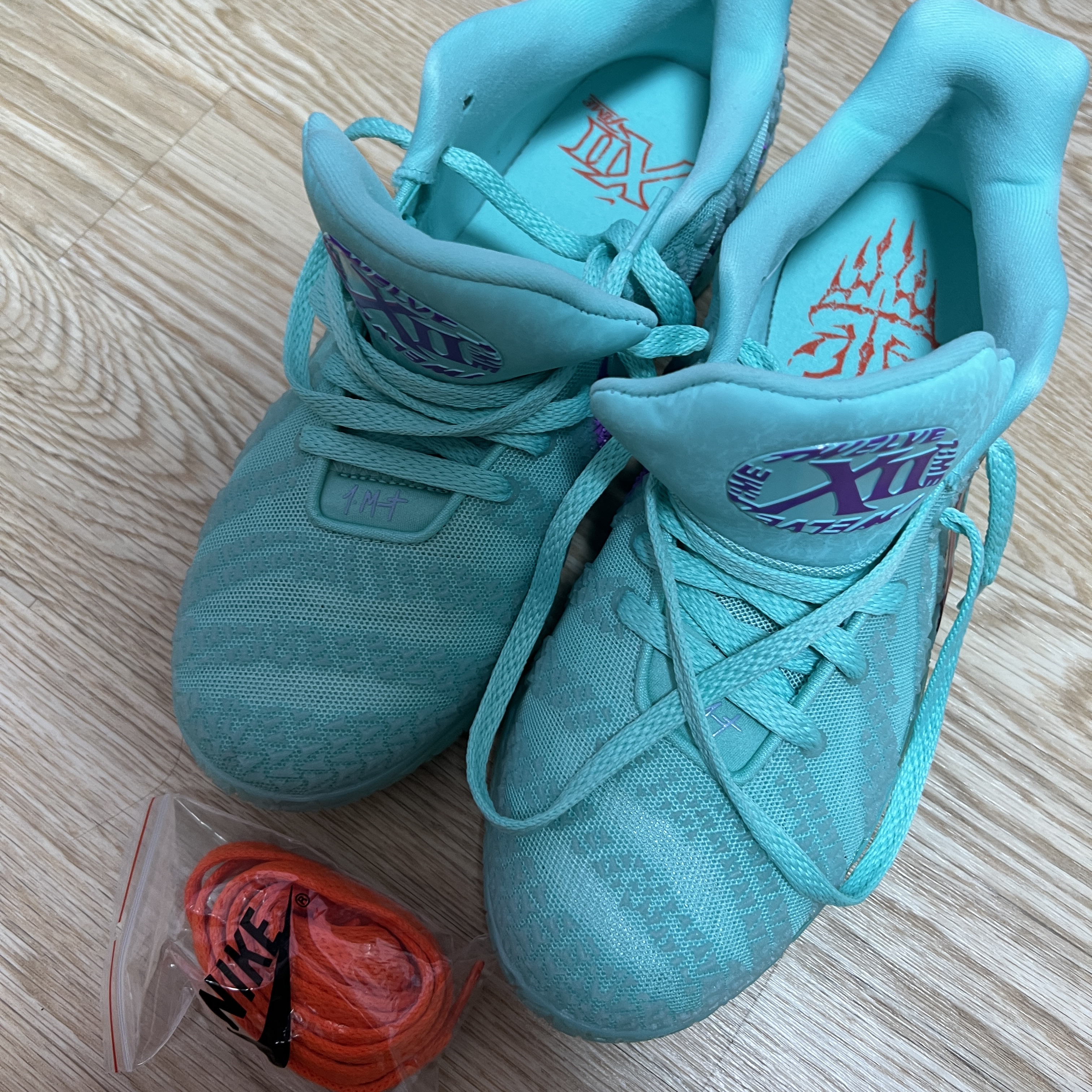 Nike Ja 3 EP Twelve Time Bleached Turquoise Safety Orange 착용 스타일 - 3