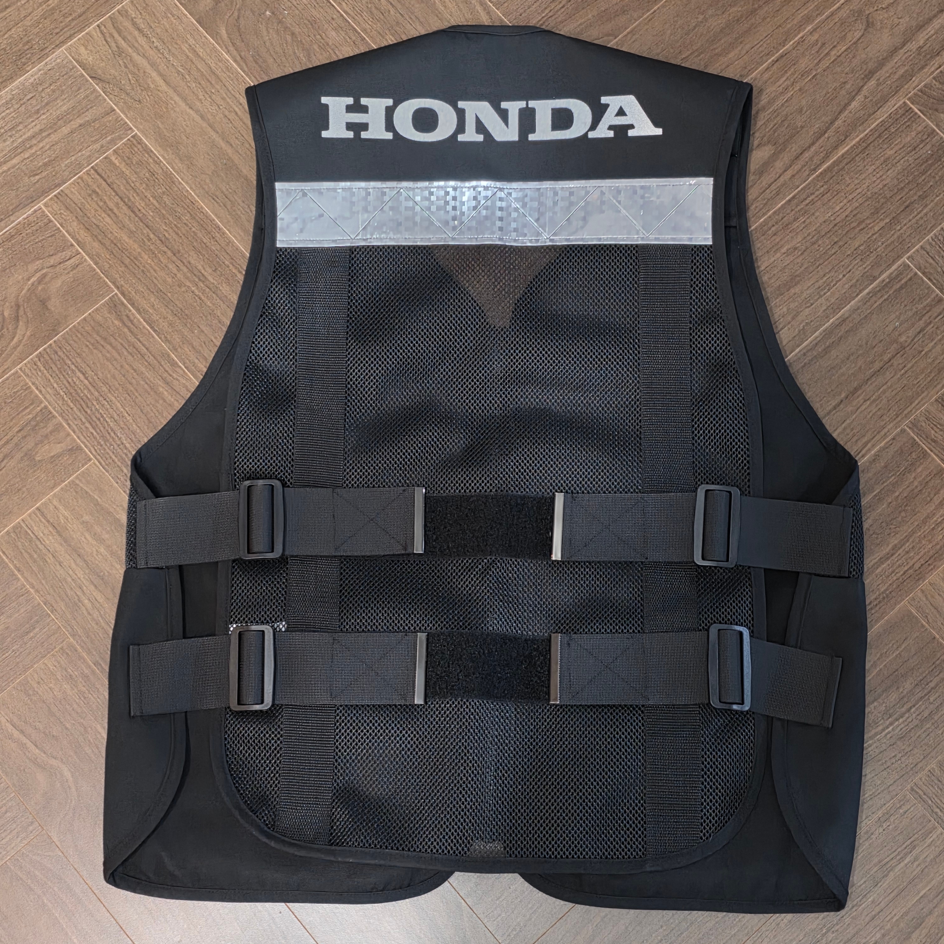 Honda City Rider Utility Vest Black 착용 스타일 - 2
