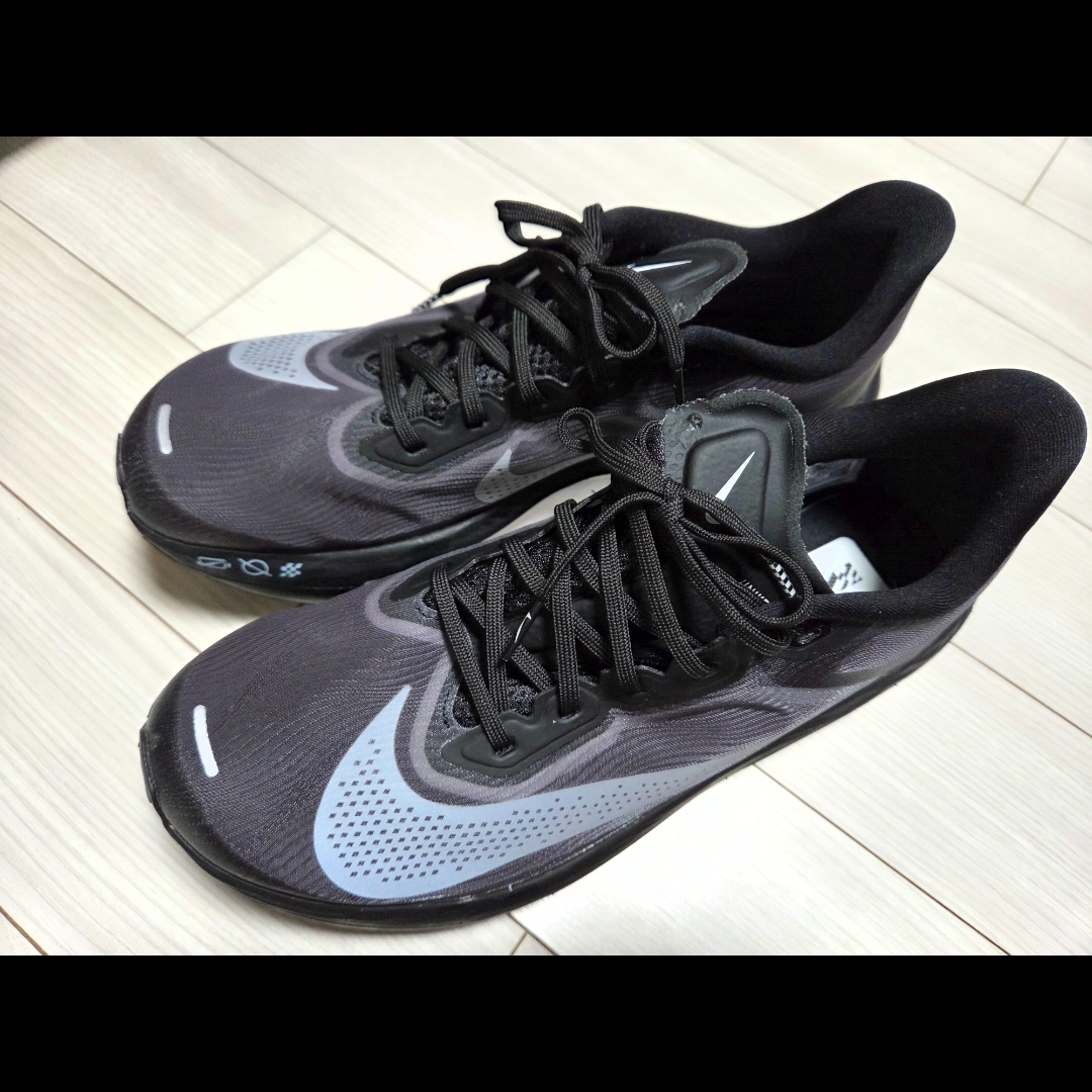 Nike Zoom Fly 6 Black Light Smoke Grey 착용 스타일
