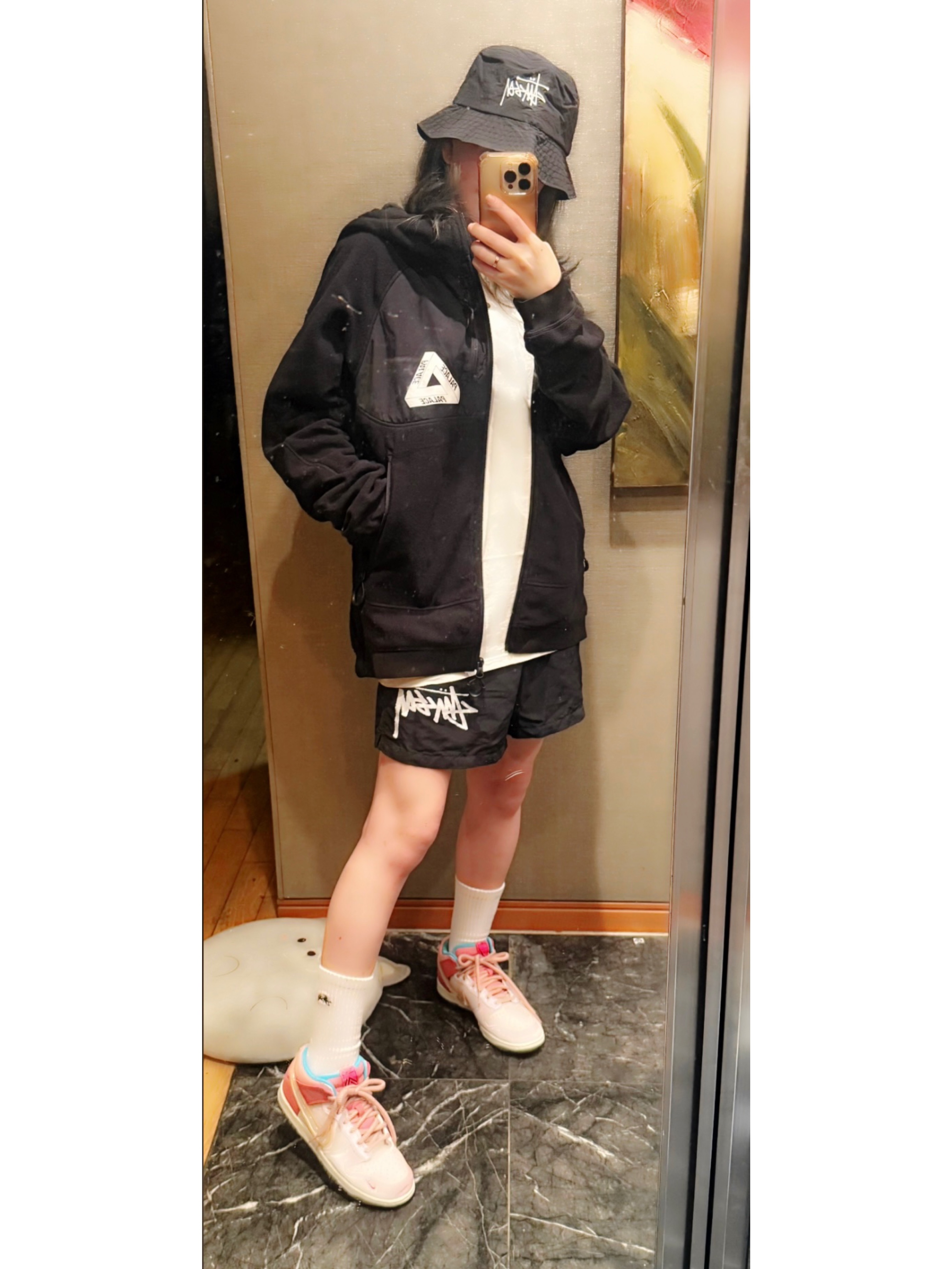 Stussy Peached Nylon Basic Bucket Hat Black, Palace Polar Fleece Asymmetric Jacket Black - 21FW 착용 스타일 - 1