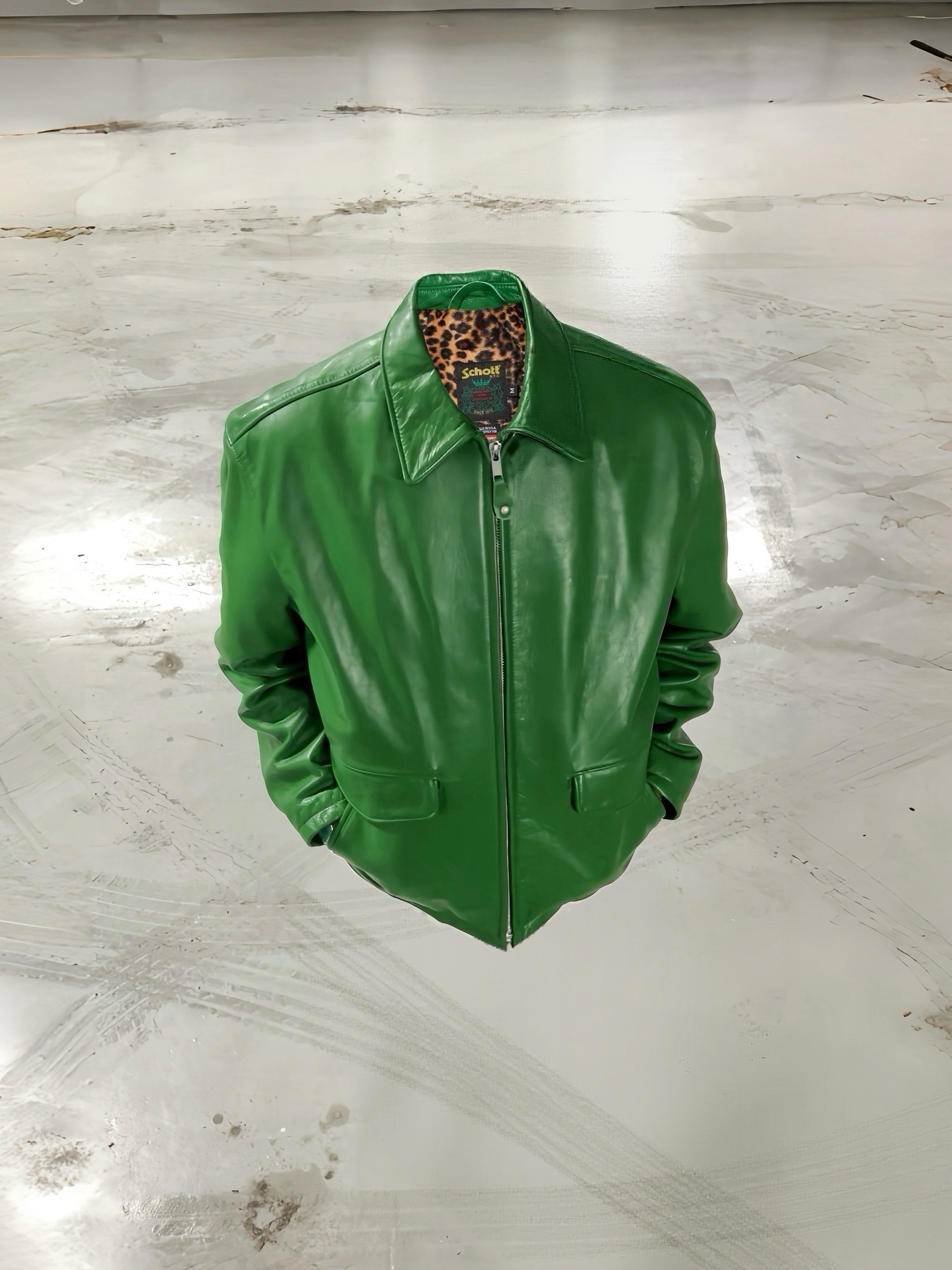 Nike x Supreme SB Dunk Low Mean Green, Supreme Shanghai Box Logo T-Shirt White - 24SS 착용 스타일 - 3