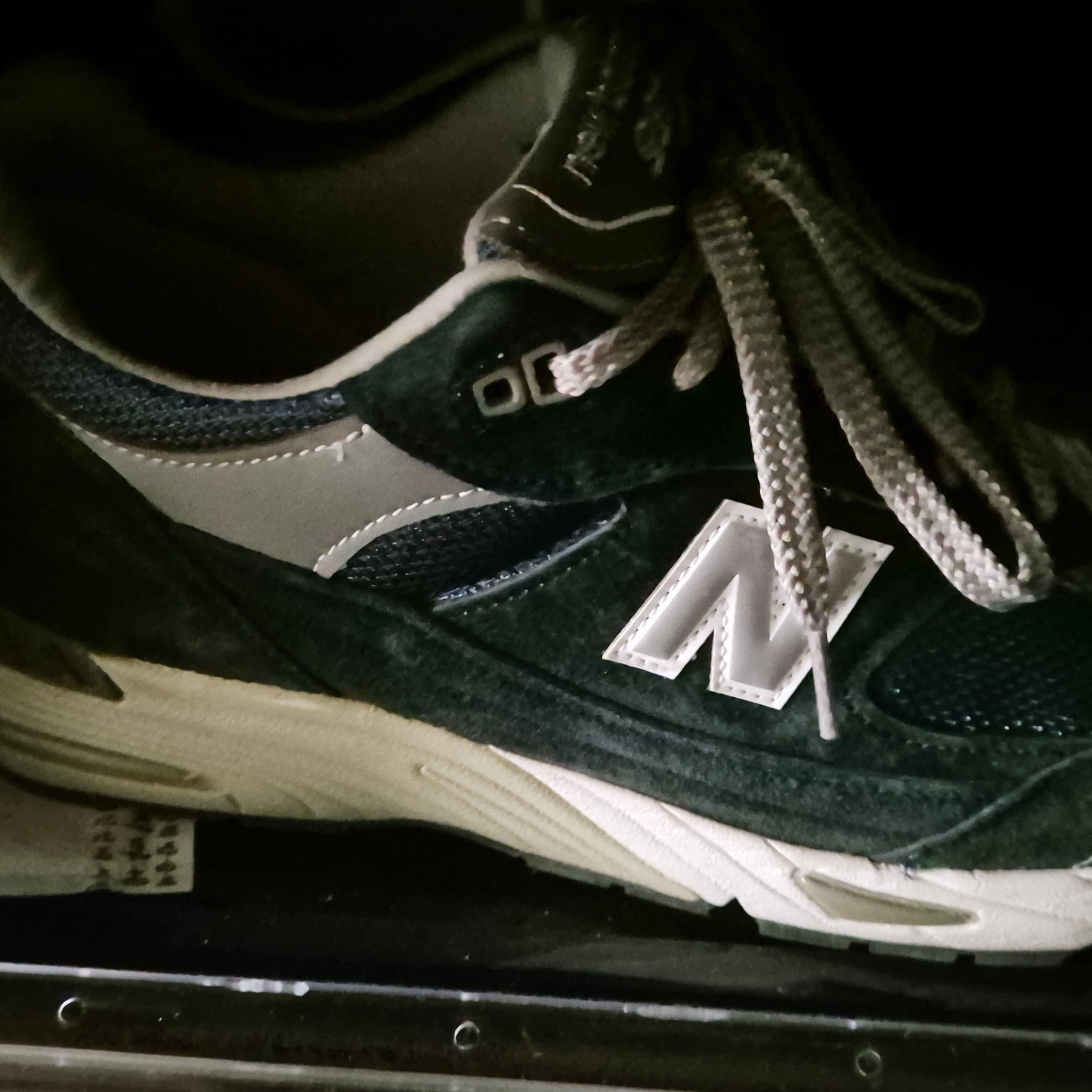 New Balance 991 Made in UK Navy 착용 스타일