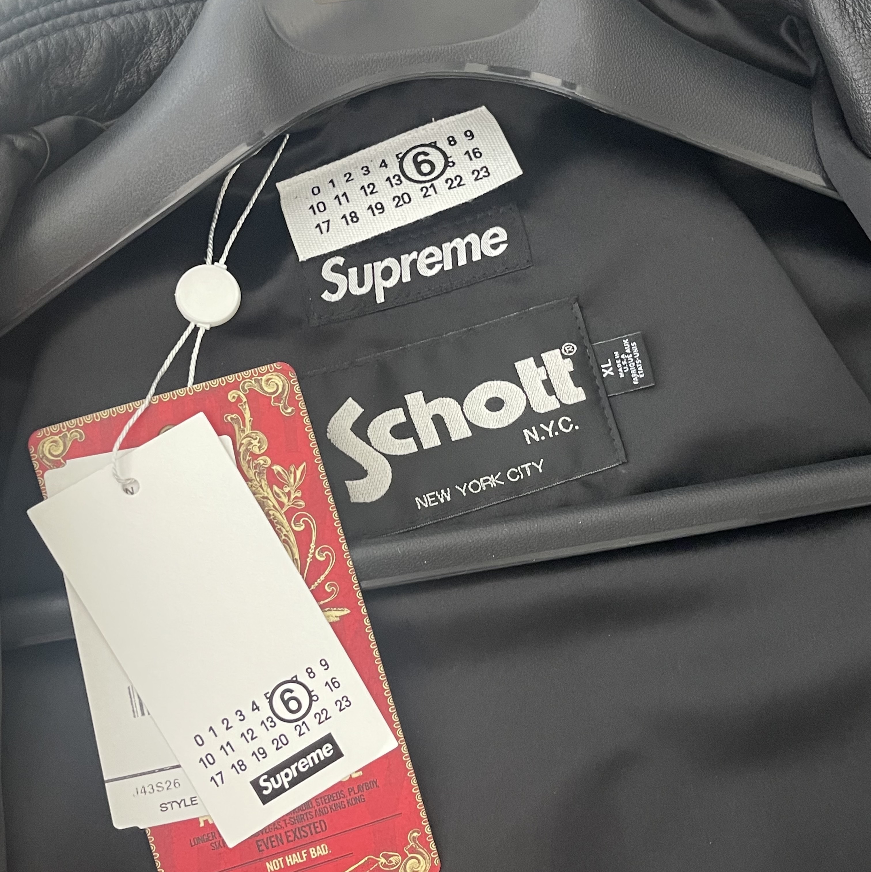 Supreme x MM6 Maison Margiela x Schott Eagle Leather Jacket Black - 26SS 착용 스타일 - 5
