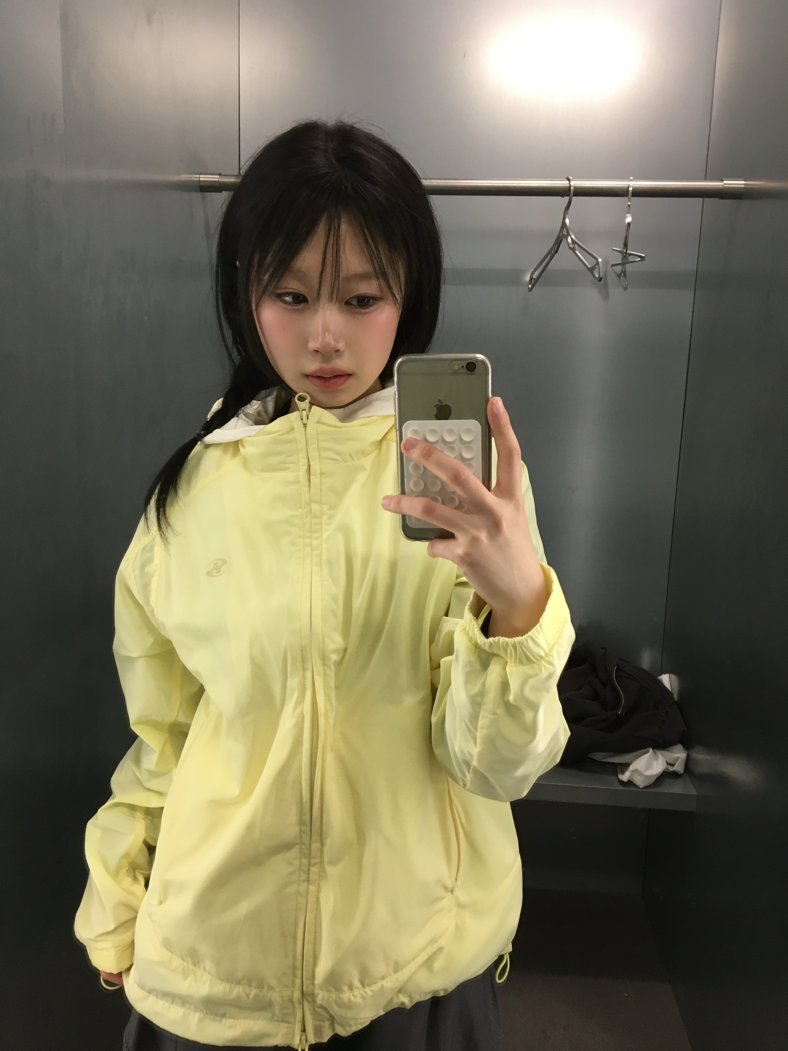 Sansan Gear Docking Jacket Lemon_26SS 착용 스타일 - 1