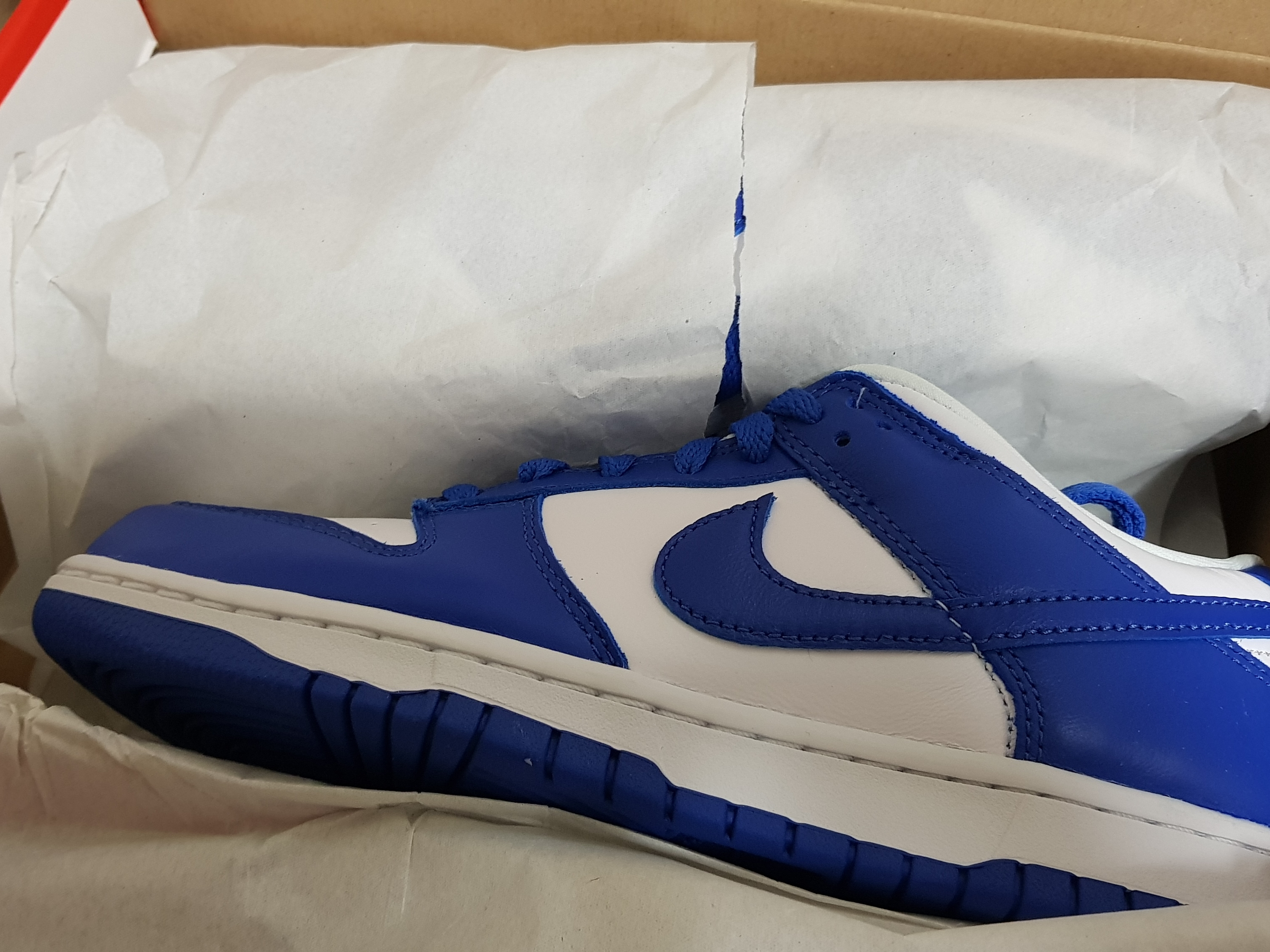 Nike Dunk Low SP Kentucky 2022 착용 스타일