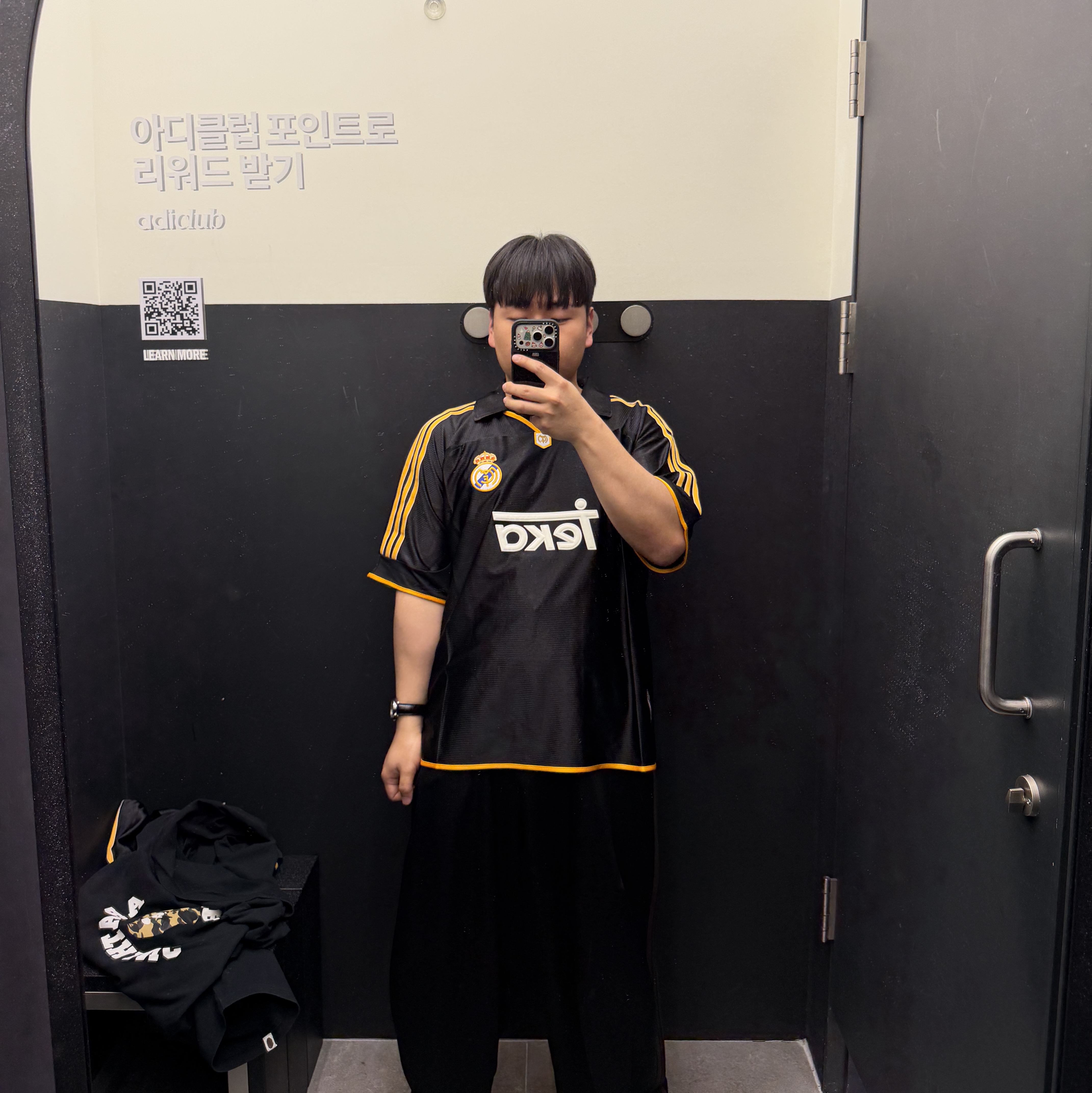 Adidas Real Madrid 99/00 Away Jersey Black - KR Sizing (Non Marking Ver.) 착용 스타일