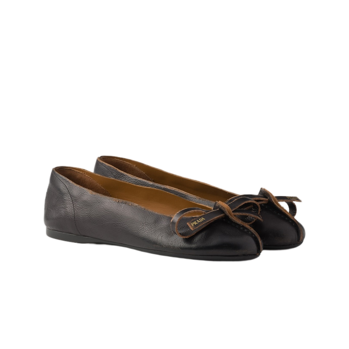 (W) 프라다 앤틱 레더 발레리나 블랙 탄((W) Prada Antiqued Leather Ballerinas Black Tan) - 2