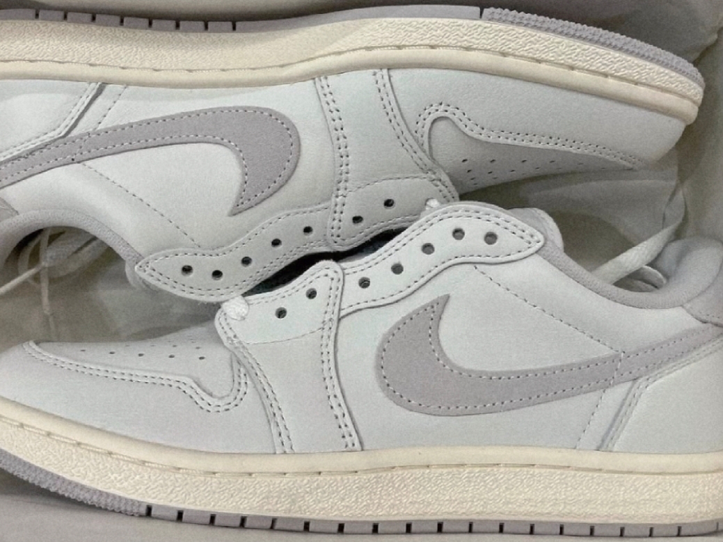 Jordan 1 Low 85 Neutral Grey 착용 스타일