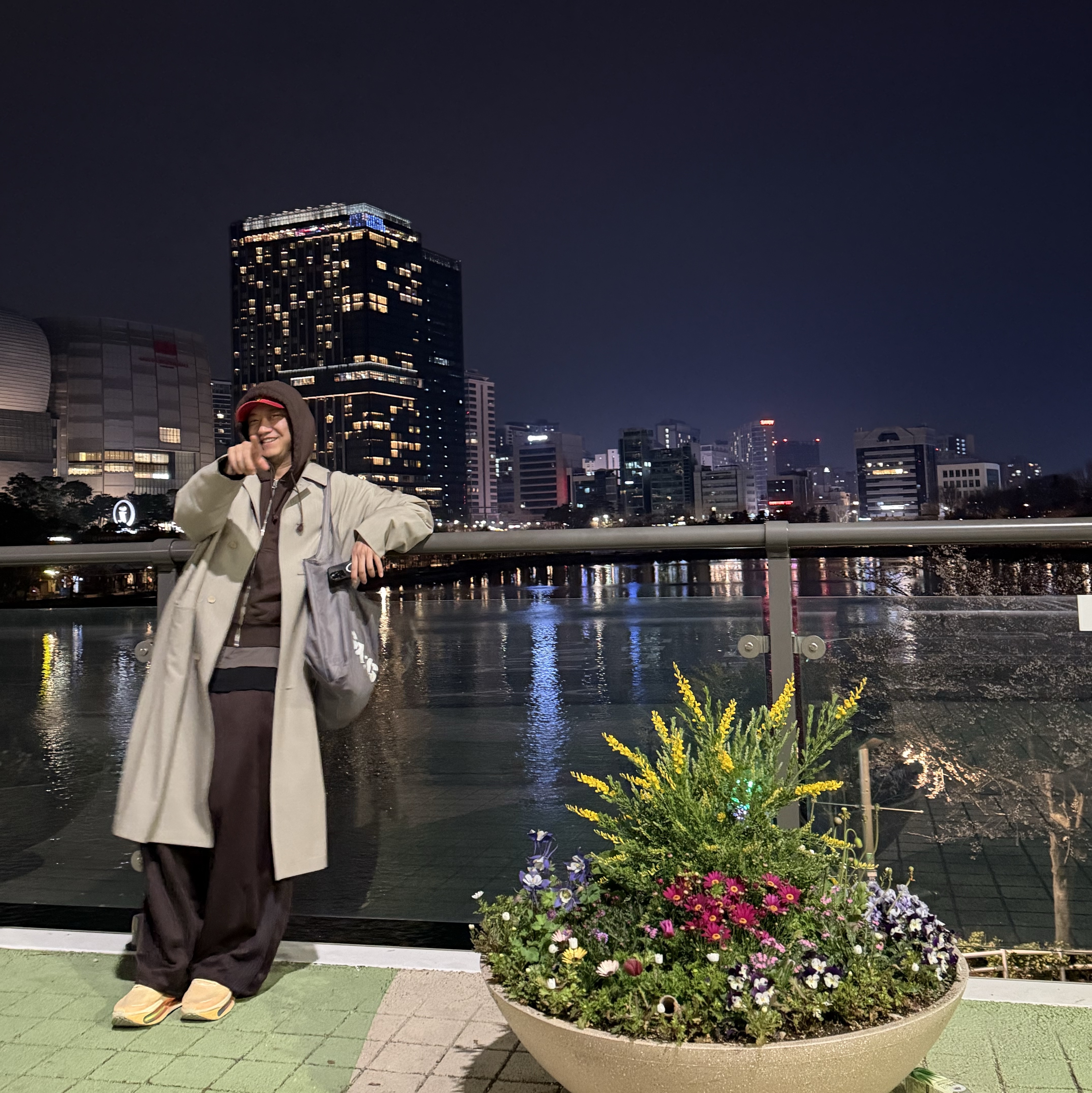 Nike x Stussy Stone Washed Fleece Zip Hoodie Dark Cinder (FJ9175-261), Needles H.D. Track Pants Poly Smooth Brown 착용 스타일 - 1