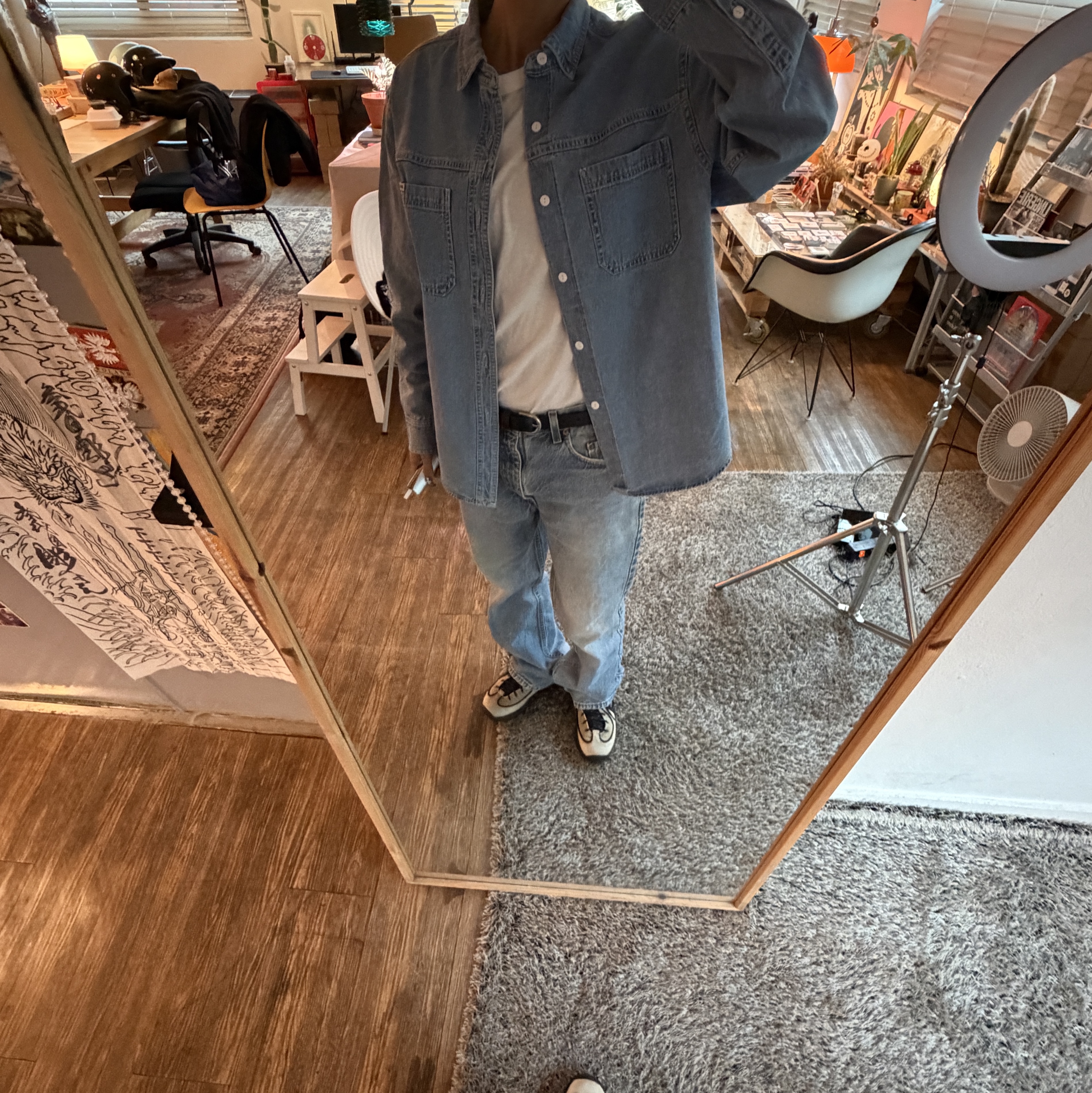 Stussy Work Denim Shirt Light Denim, Nike x Stussy Air Penny II Rattan and Limestone 착용 스타일 - 1