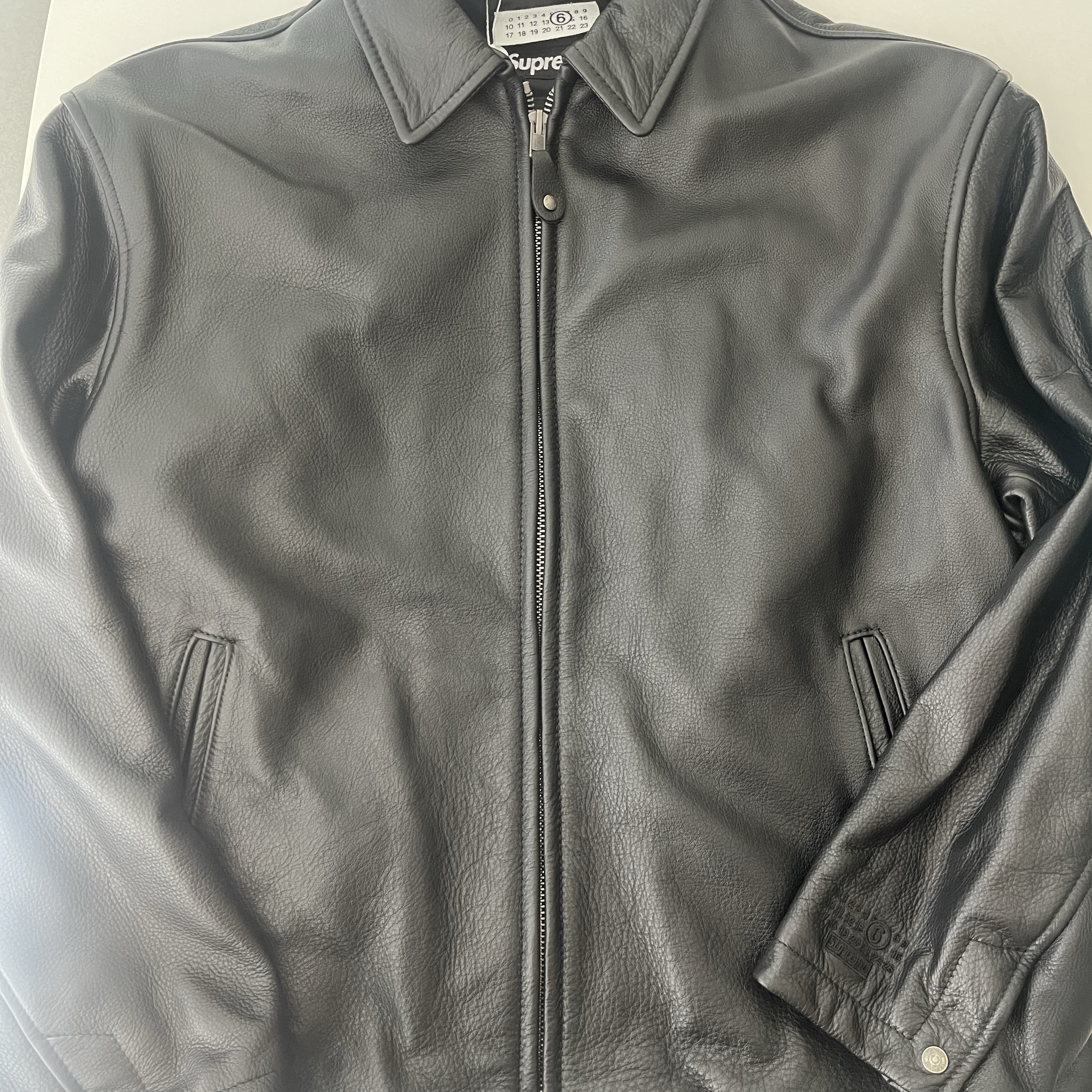 Supreme x MM6 Maison Margiela x Schott Eagle Leather Jacket Black - 26SS 착용 스타일 - 2