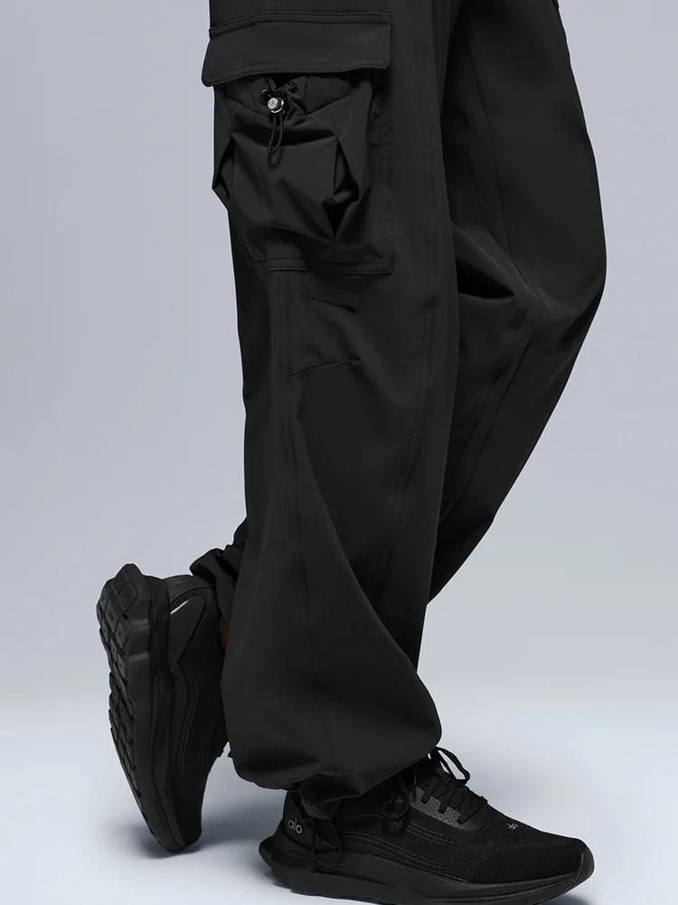 (W) Alo Yoga Megastar Cargo Pants Black, Anti Social Social Club Reusable Bag Black 착용 스타일 - 1