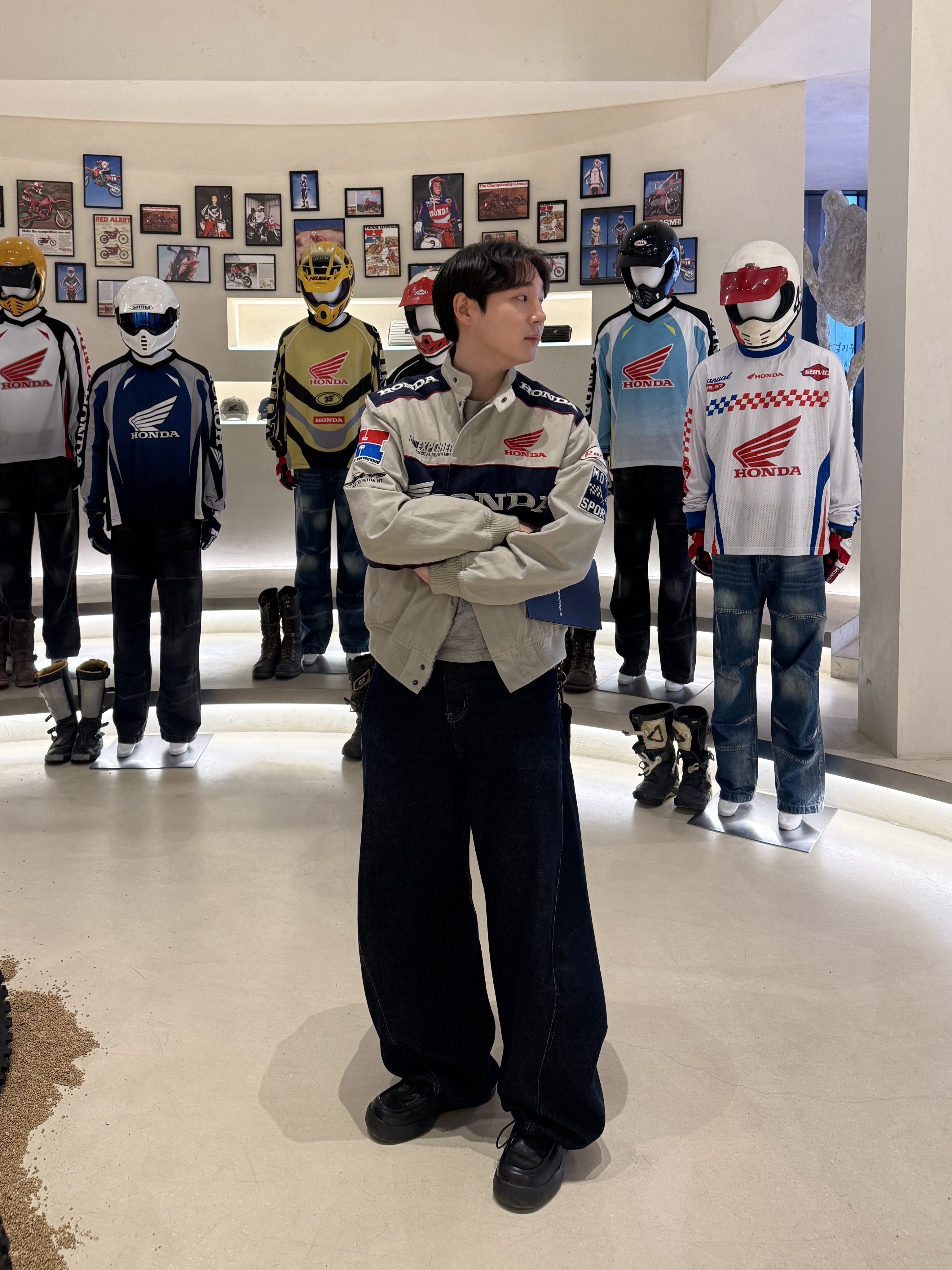 Honda Twill Multi Patch Motorcycle Jacket Ivory, Honda Piping Motorcycle Blouson Jacket White 착용 스타일 - 1