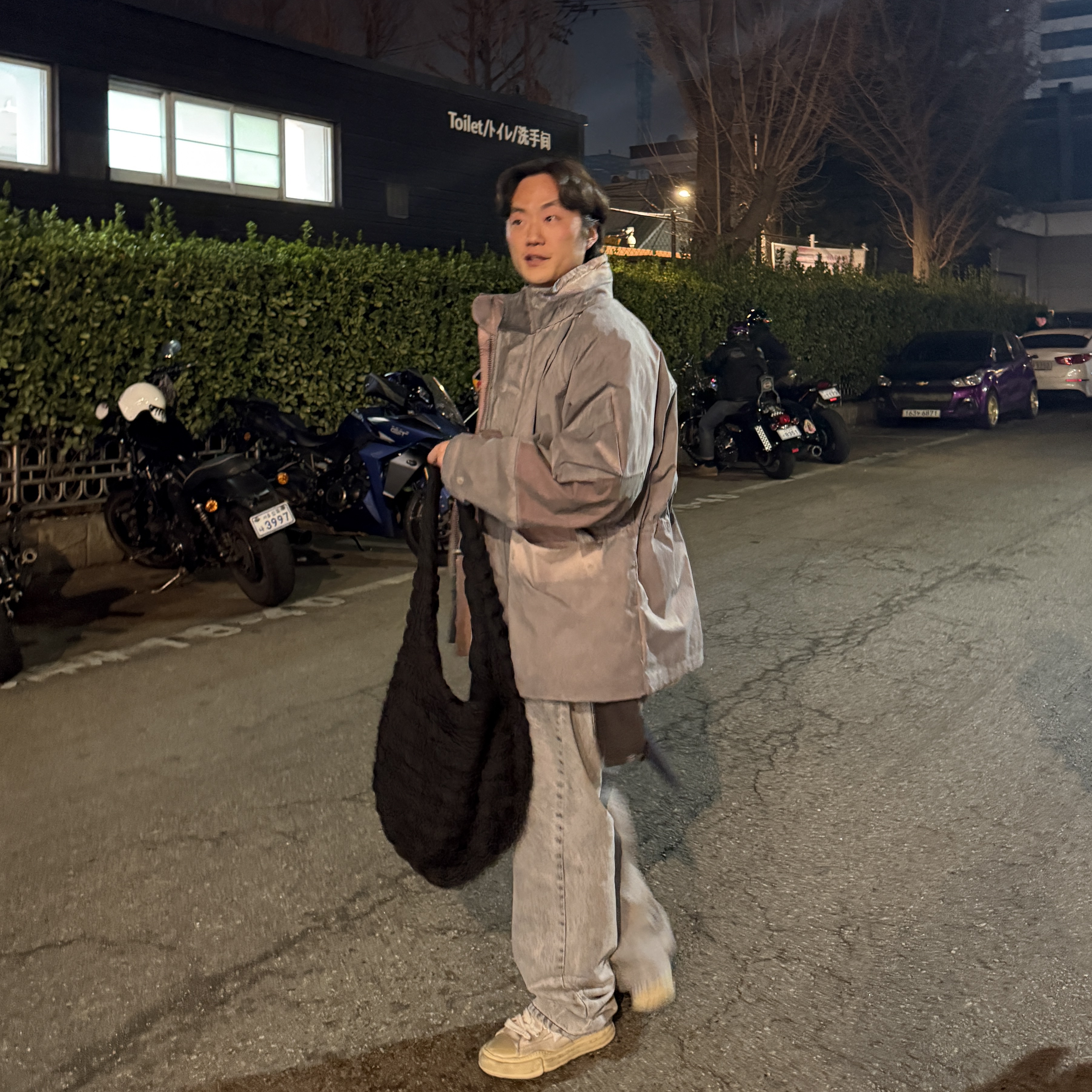 Our Legacy Horizon Jacket Carbon Overdye Papyrus Poly, Maison Mihara Yasuhiro Peterson OG Sole DR Canvas Low-top Sneakers White 착용 스타일 - 1