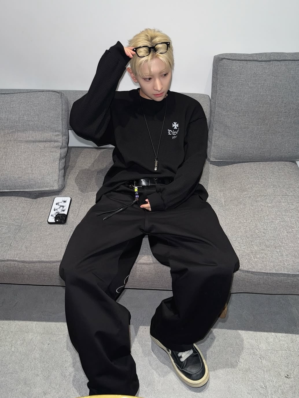 PHOS333 Divine Waffle Long Sleeved Black, PHOS333 Divine Waffle Long Sleeved Cream 착용 스타일 - 3