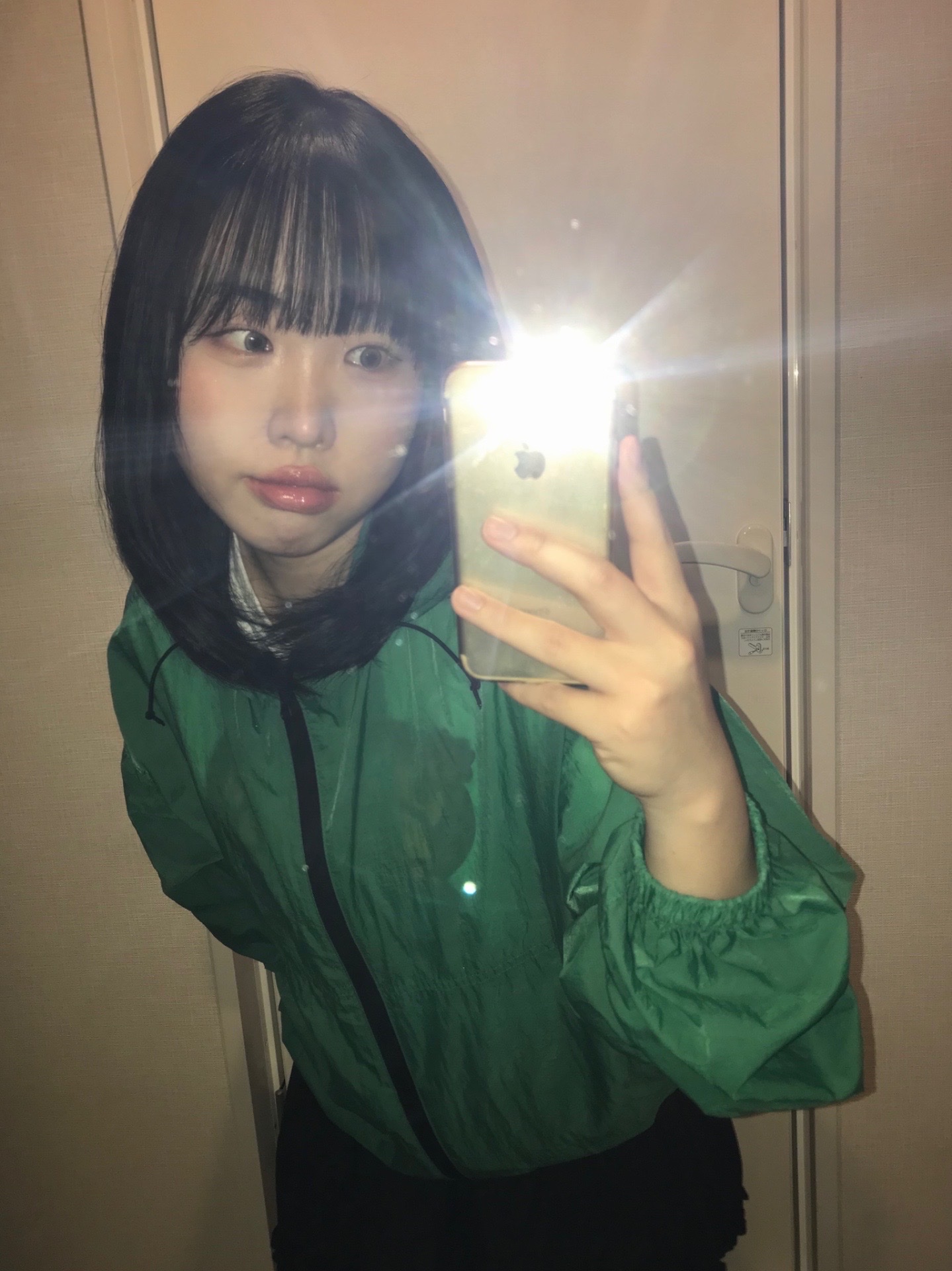 BAPE Sakura Baby Milo T-Shirt White 착용 스타일