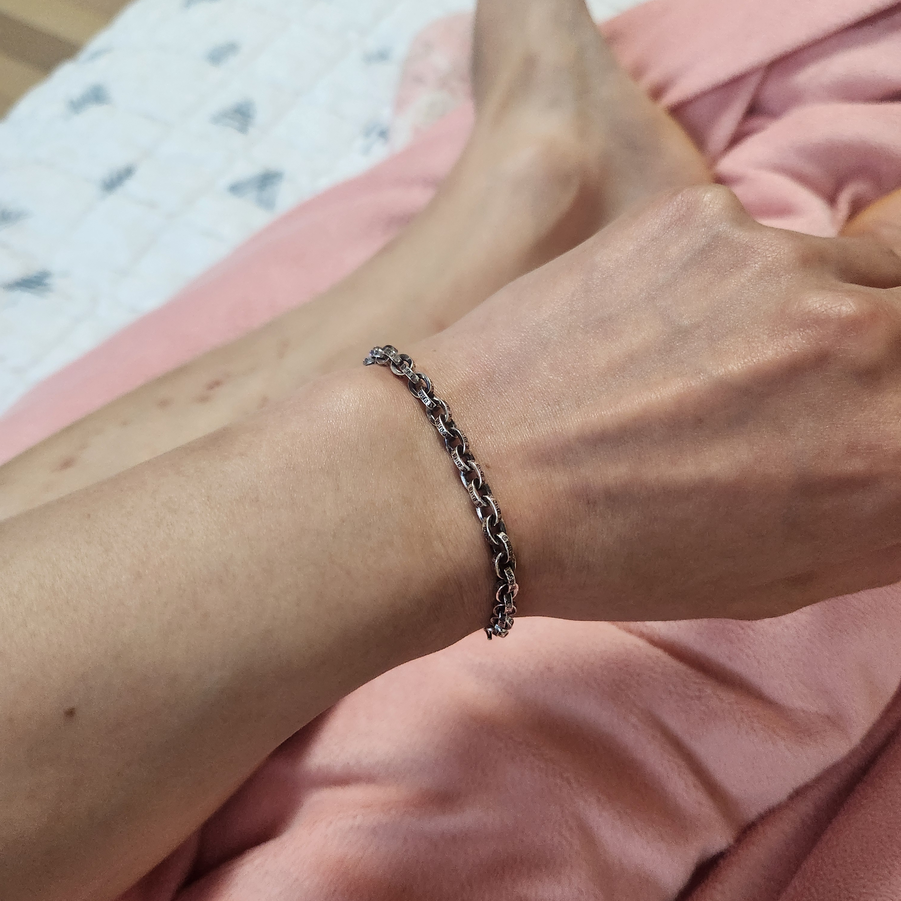 Chrome Hearts Paper Chain Bracelet Silver 착용 스타일