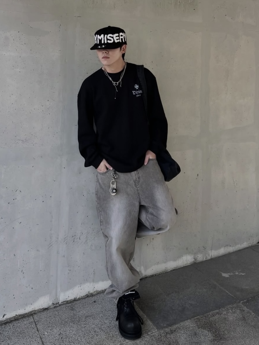 PHOS333 Divine Waffle Long Sleeved Cream, PHOS333 Divine Waffle Long Sleeved Dark Brown 착용 스타일 - 2