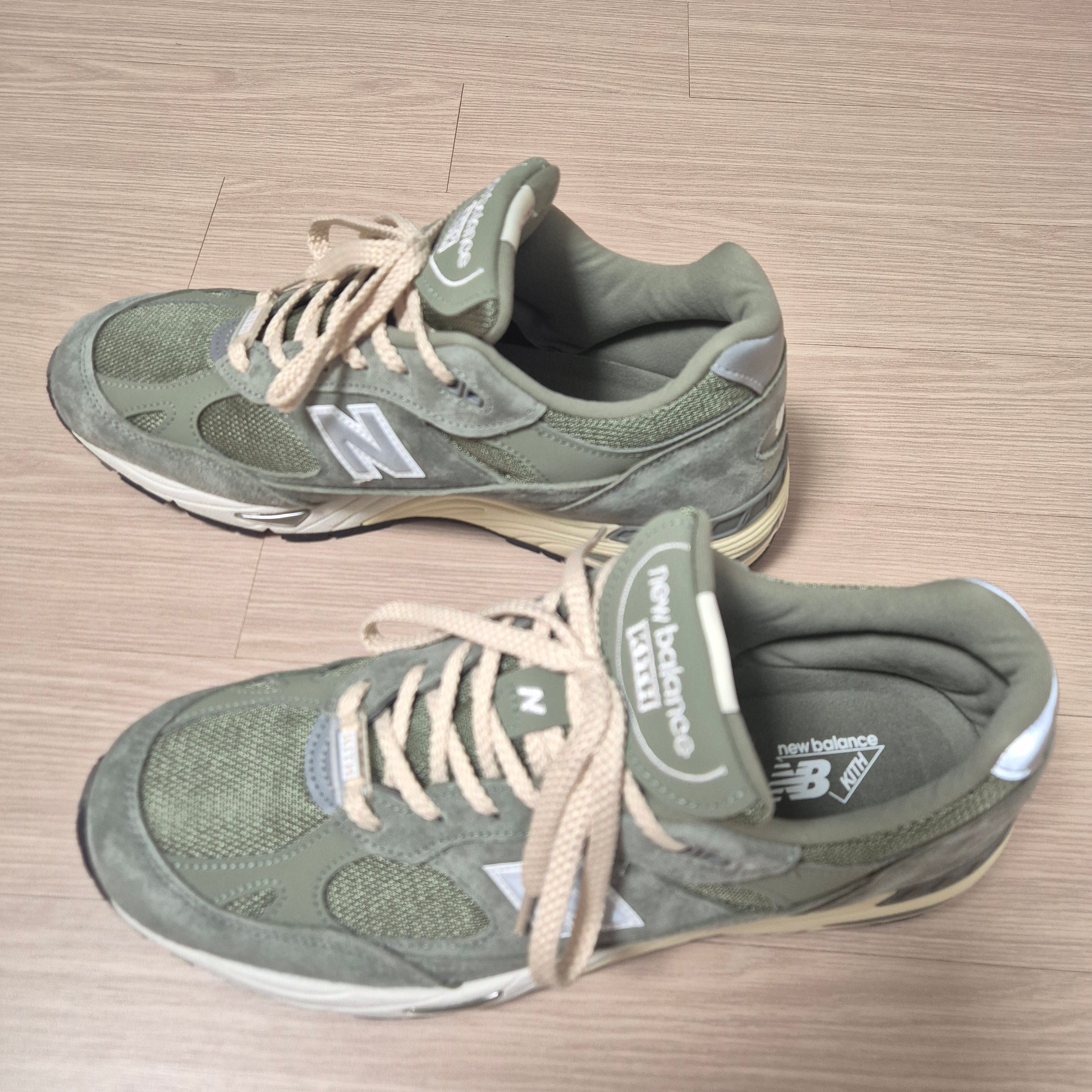 New Balance x Kith 991v1 Made in UK Vetiver 착용 스타일 - 3