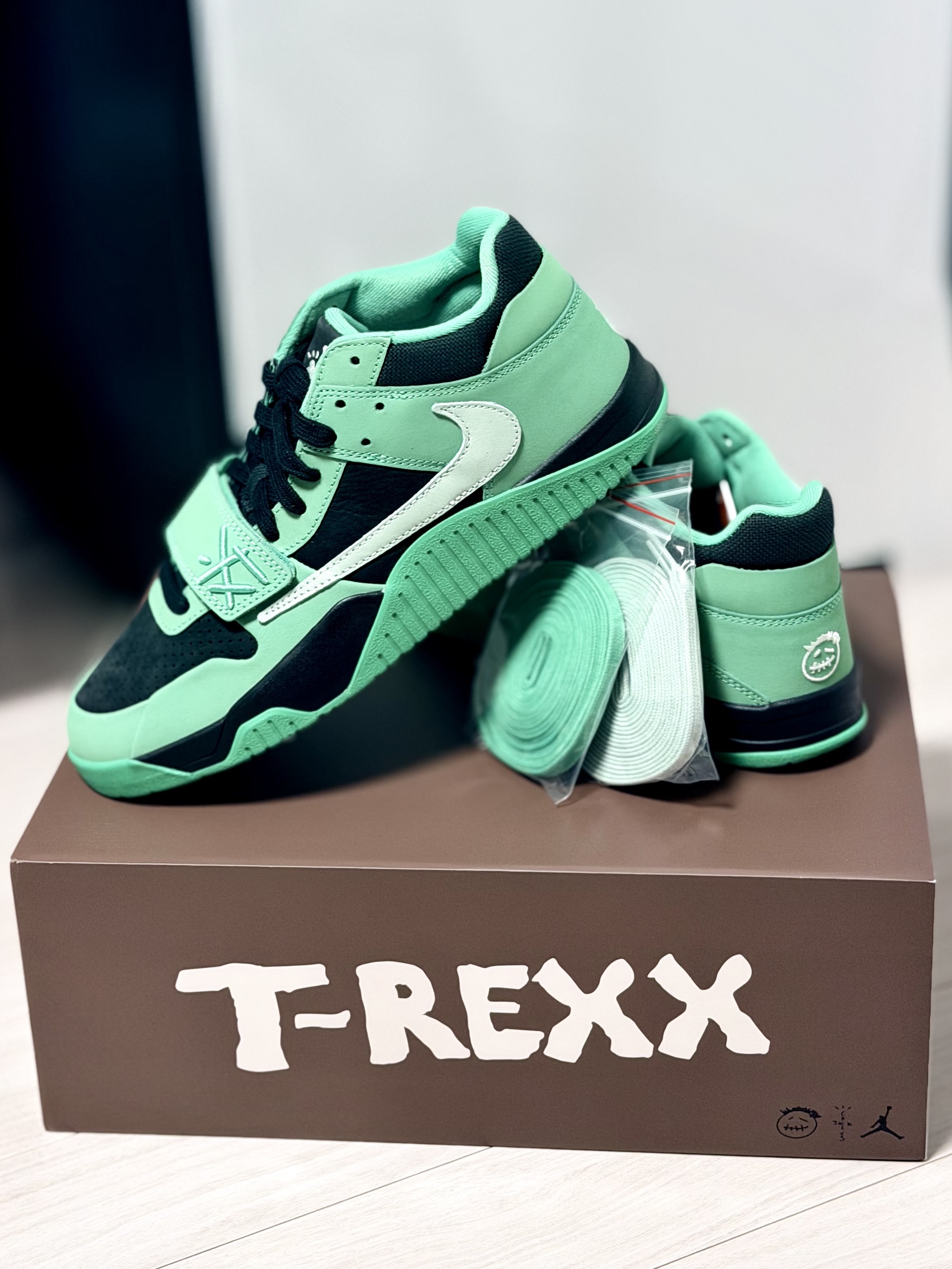 Jordan x Travis Scott Jumpman Jack TR Green Spark Vapor Green 착용 스타일