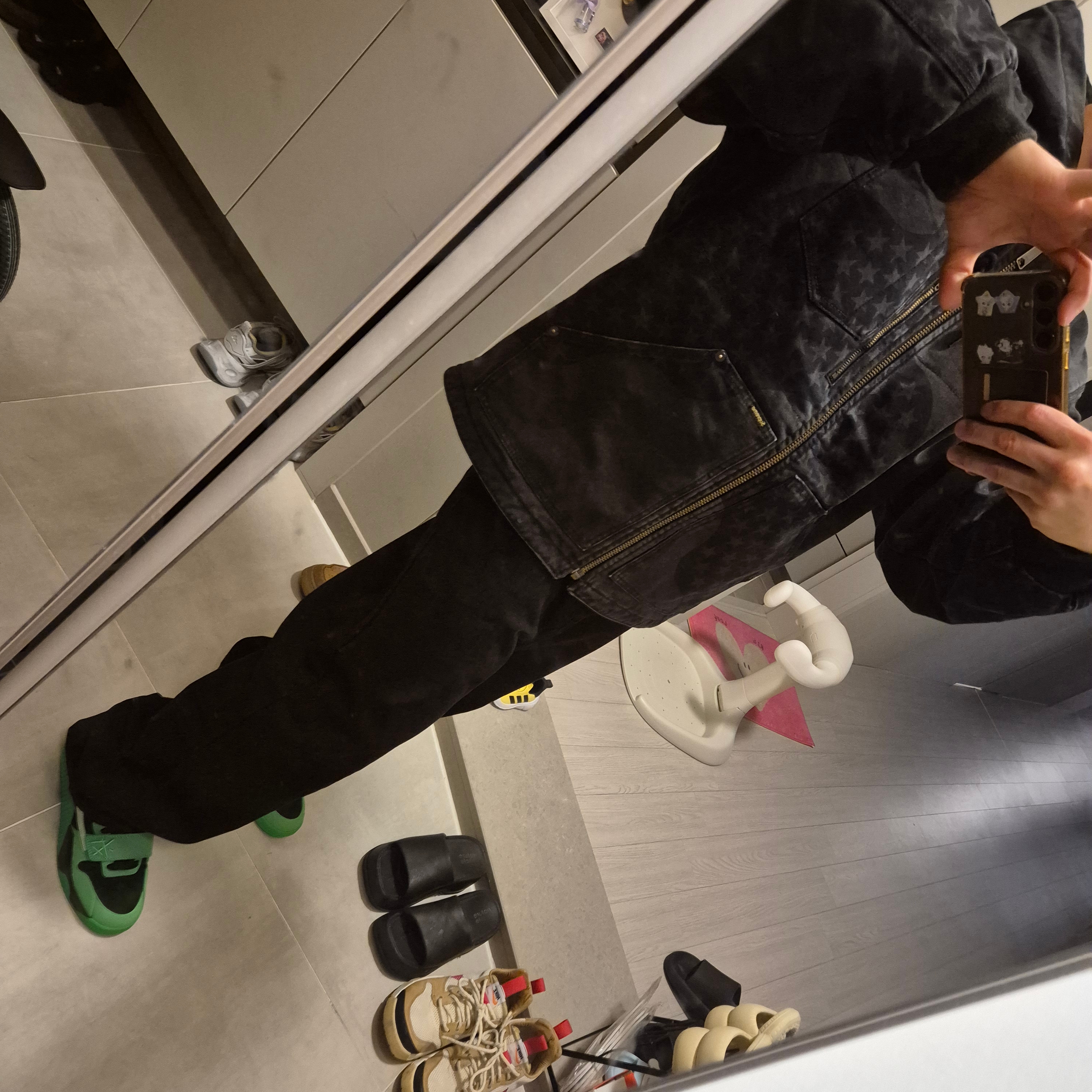 Supreme Flag Quilted Hooded Work Jacket Black - 26SS, Jordan x Travis Scott Jumpman Jack TR Green Spark Vapor Green 착용 스타일 - 5