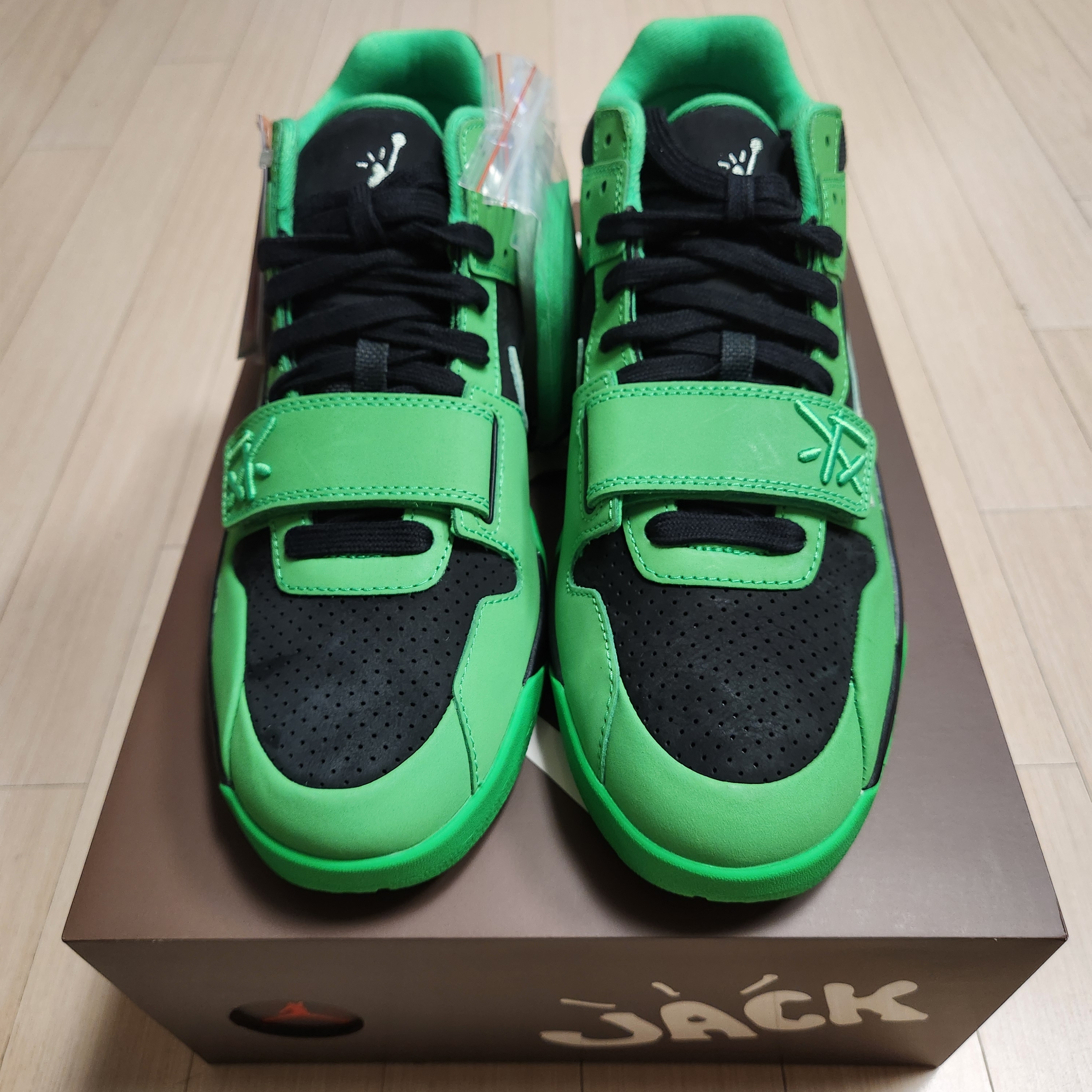 Jordan x Travis Scott Jumpman Jack TR Green Spark Vapor Green 착용 스타일 - 7