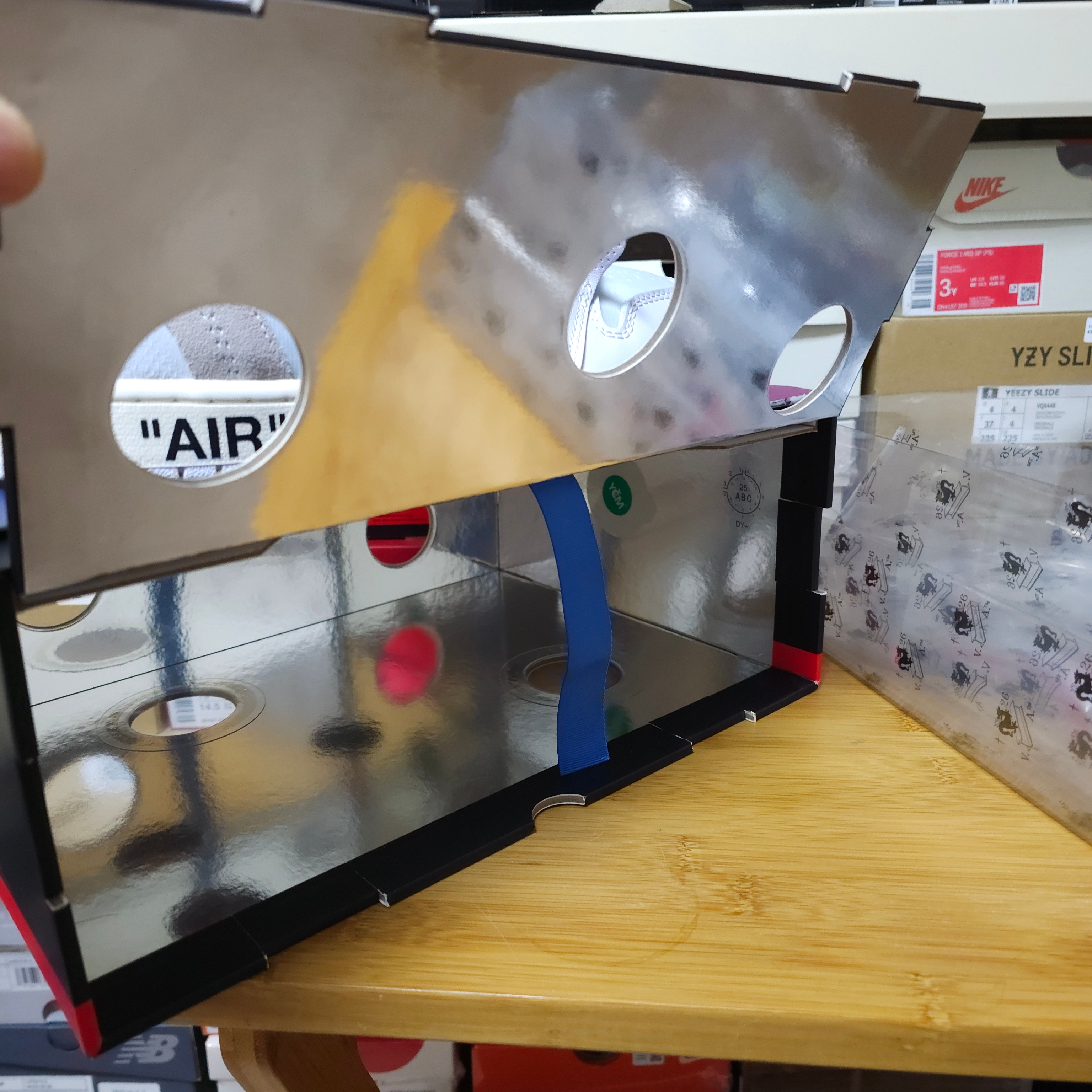 Jordan 1 x Virgil Abloh Archive Retro High Alaska White 착용 스타일 - 5