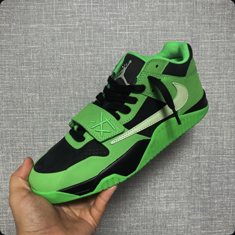 Jordan x Travis Scott Jumpman Jack TR Green Spark Vapor Green, Nike x Off-White Allover Print Jersey Kelly Green - Asia 착용 스타일 - 1
