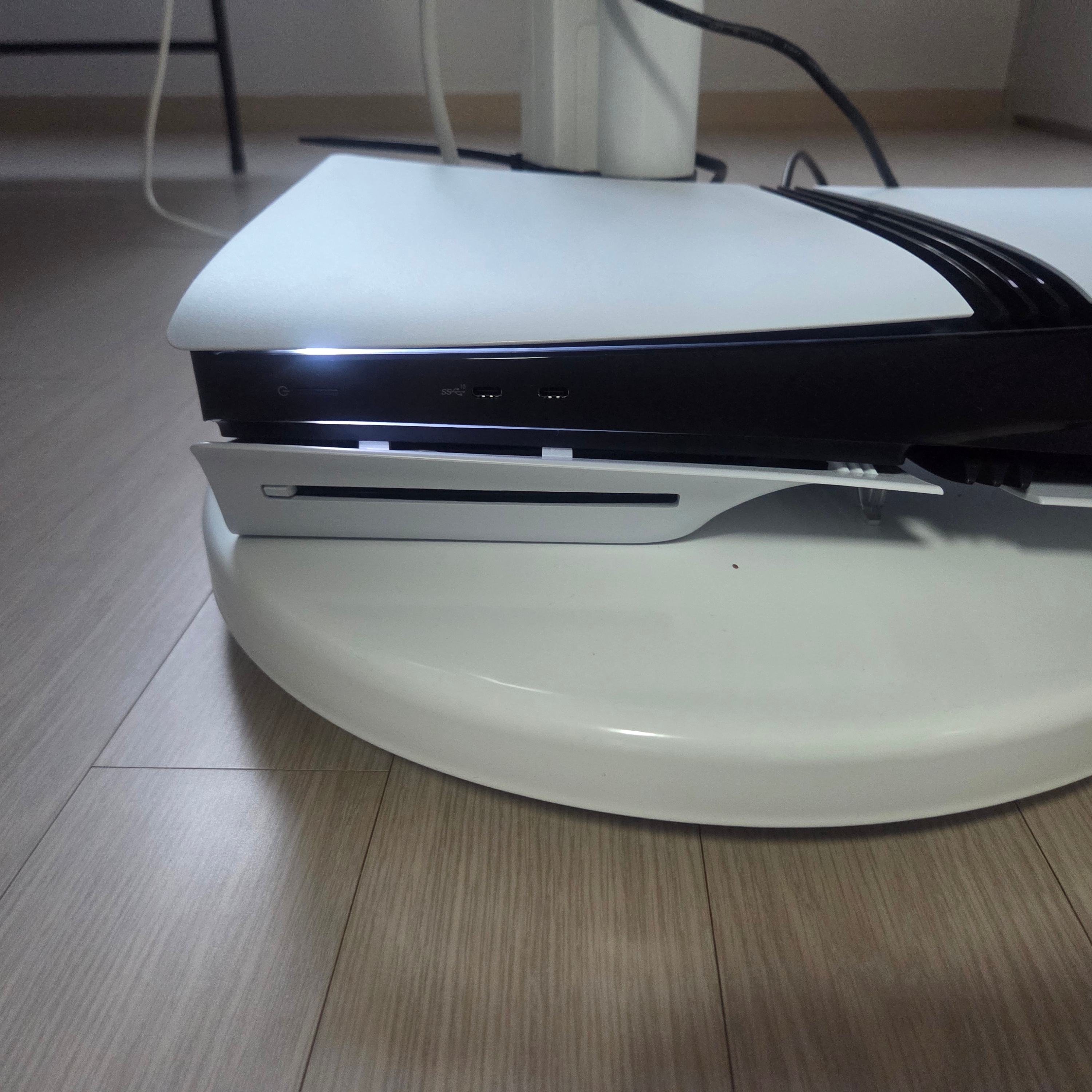 PlayStation 5 Disk Drive 착용 스타일