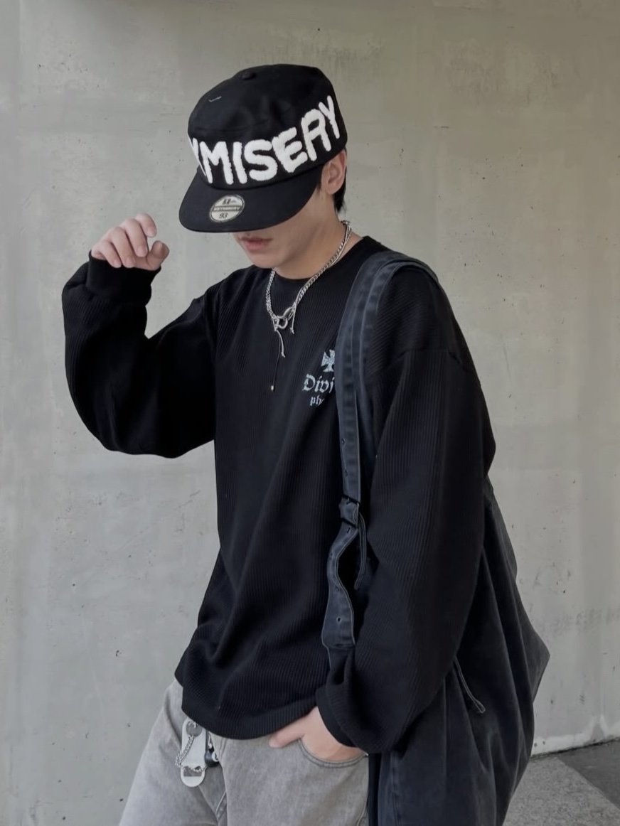 PHOS333 Divine Waffle Long Sleeved Cream, PHOS333 Divine Waffle Long Sleeved Dark Brown 착용 스타일 - 4