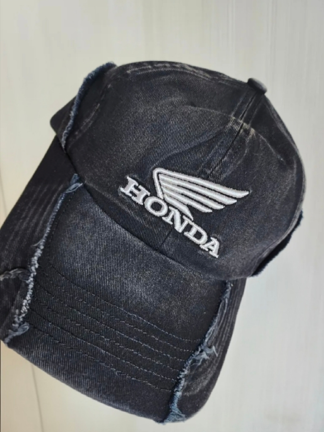 Honda Vintage Cutoff Cap Black 착용 스타일