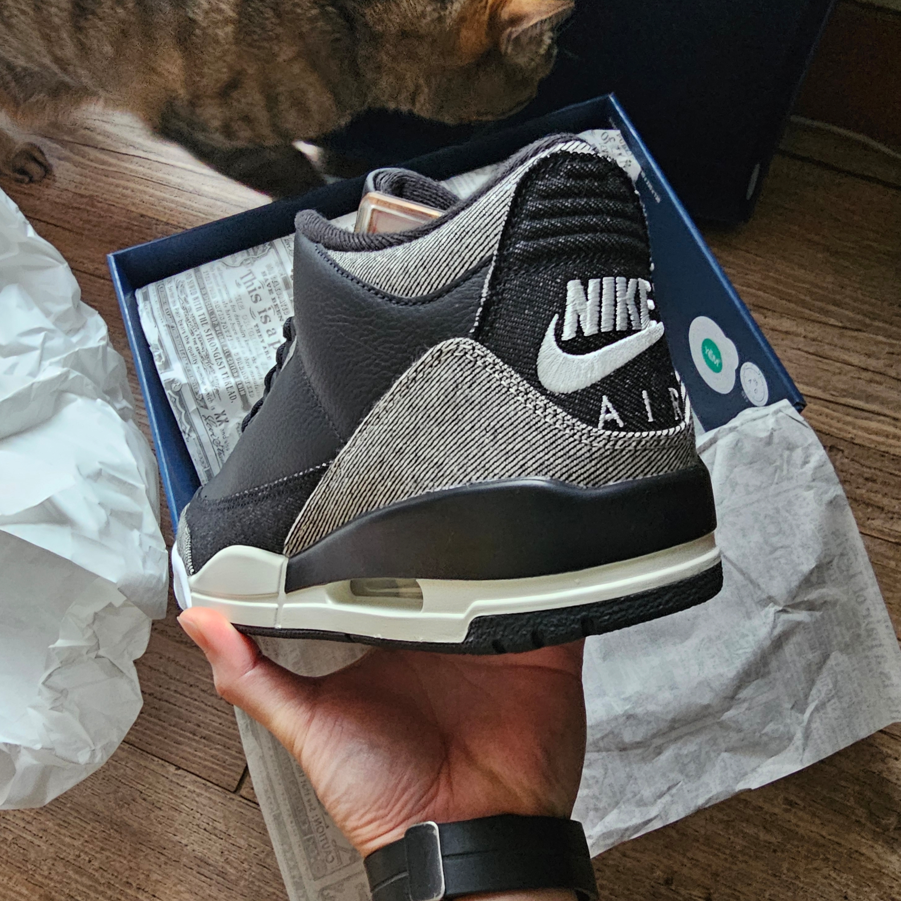 Jordan 3 x Levi’s Black and White 착용 스타일 - 4