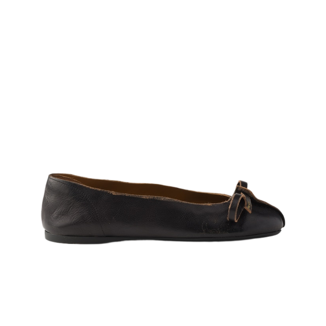 1F480O-V69-F0Y71 (W) Prada Antiqued Leather Ballerinas Black Tan