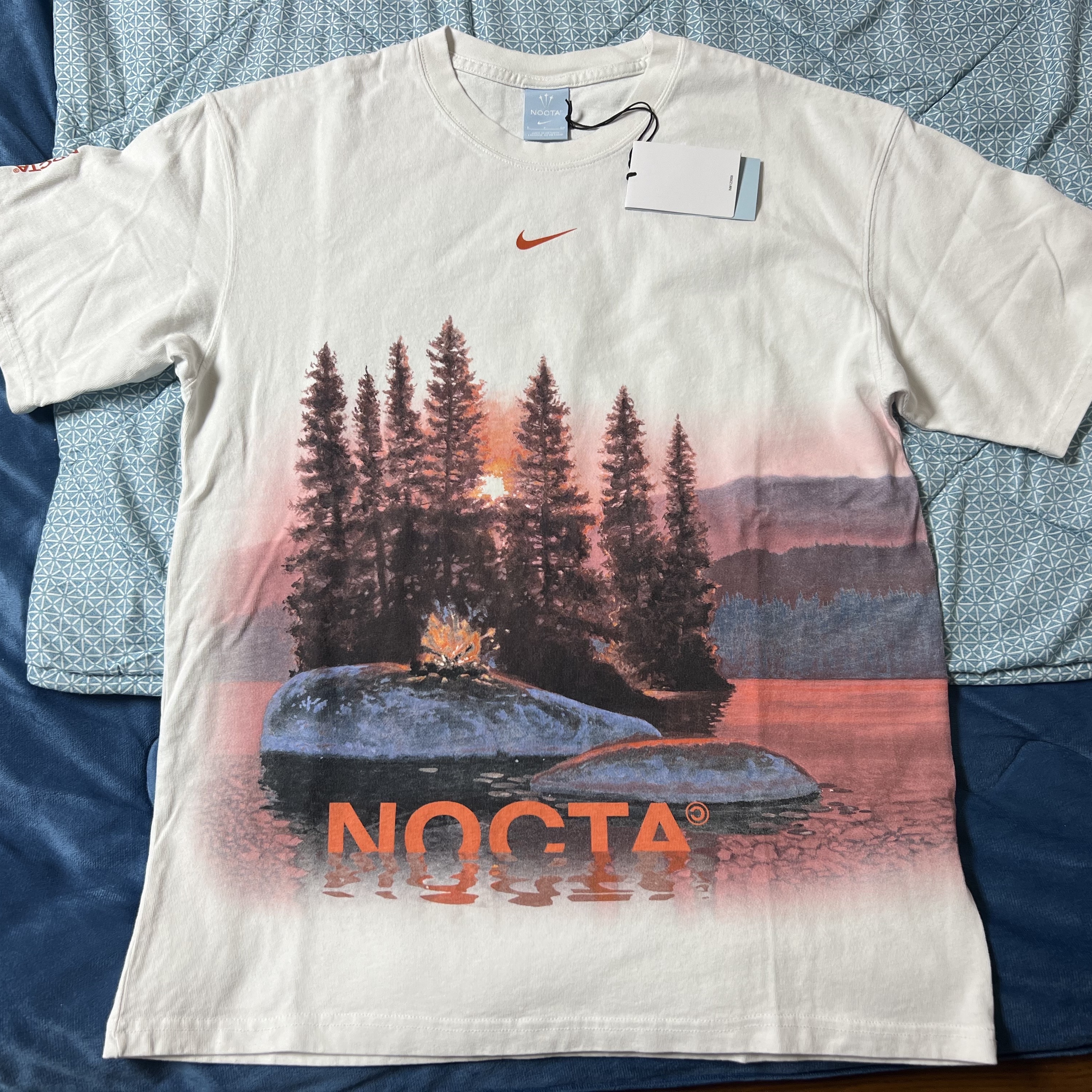 Nike x Drake Nocta Opal Reels Tee White (FV7865-100) 착용 스타일 - 1