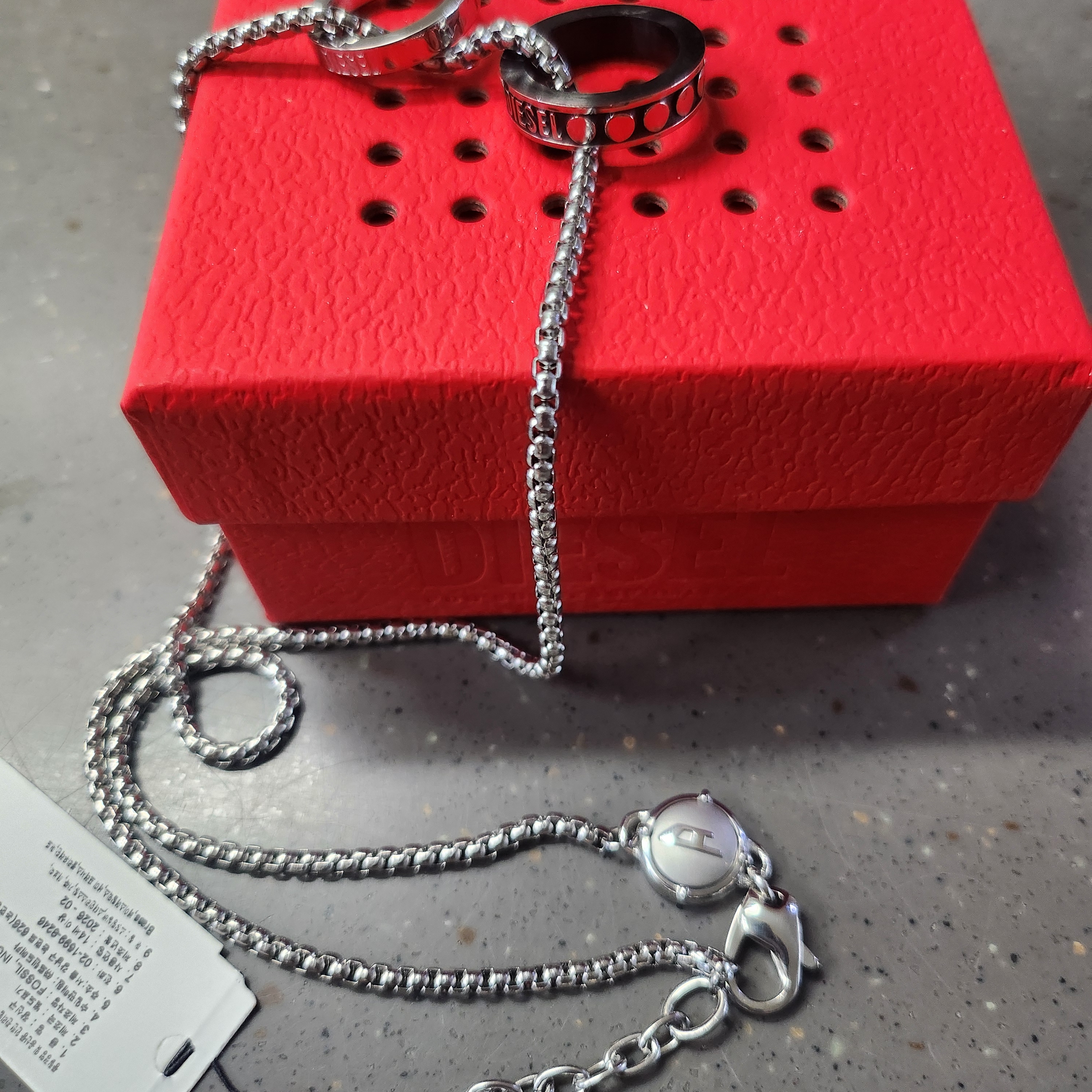 Diesel Dx1168040 Stainless Steel Double Pendant Necklace Silver 착용 스타일 - 1