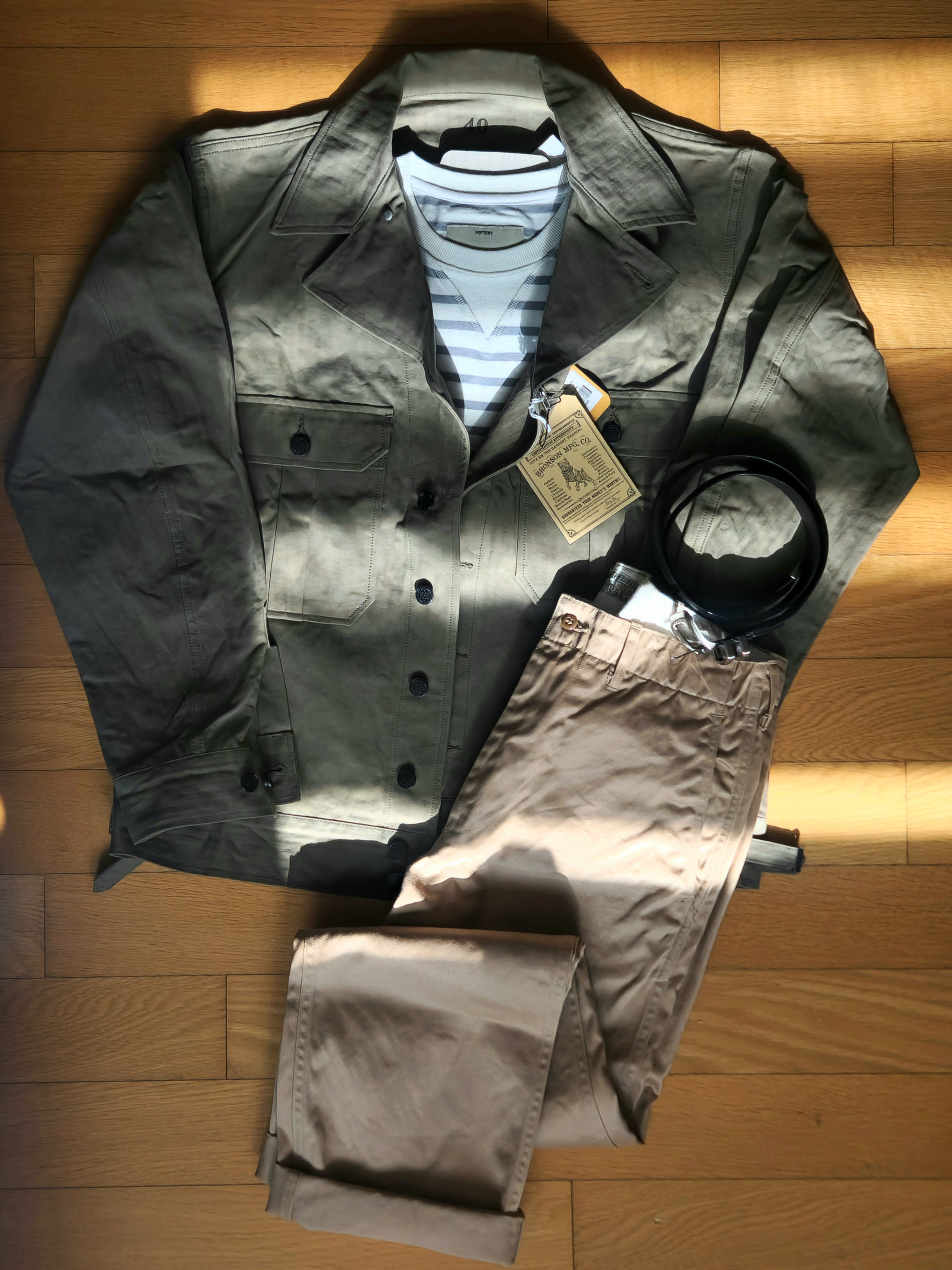 Buzz Rickson's Original Spec Chinos One Wash Beige 착용 스타일