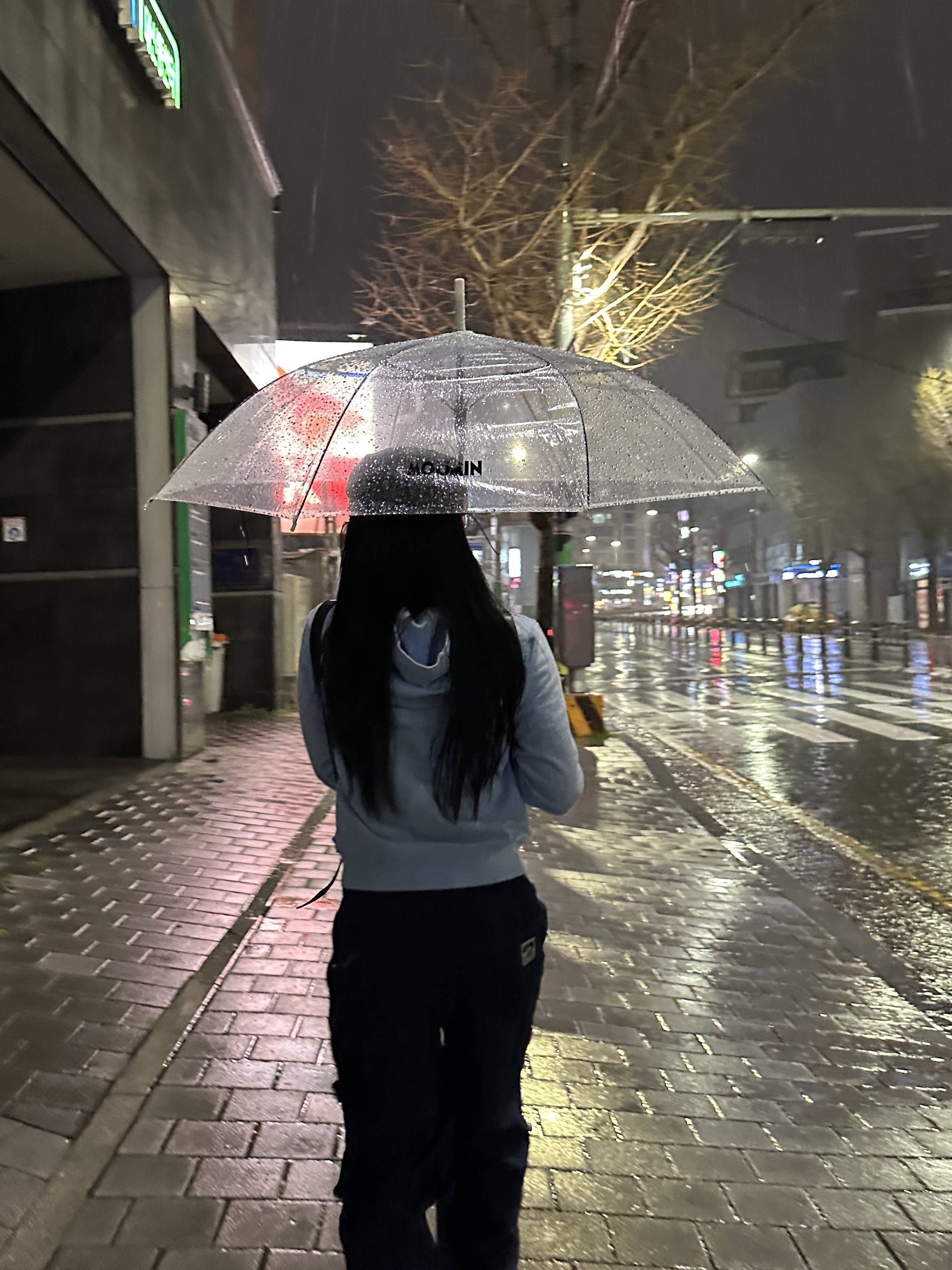 [KREAM 단독] Safarispot Women 1/2 Basic Safari Hoodie Sky, vunque Hey Double Pocket Backpack M Black 착용 스타일 - 4