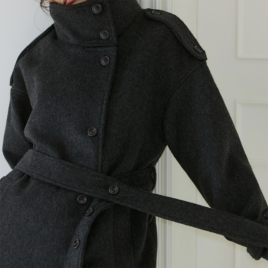 로제프란츠 벨티드 퍼널넥 울 하프 코트 [차콜](Rosefrantz Belted Funnel-Neck Wool Half Coat [Charcoal]) - 5