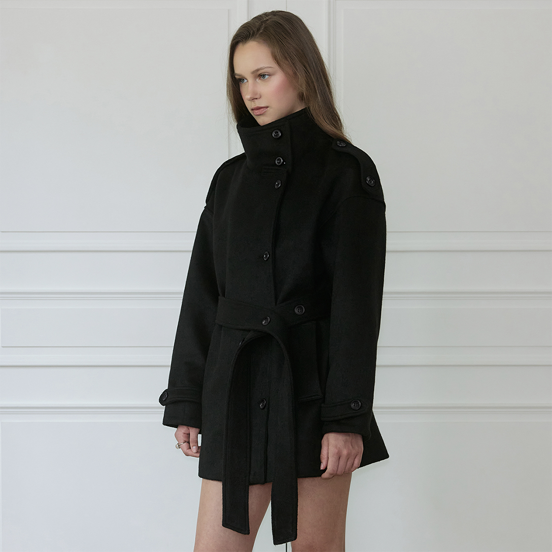 로제프란츠 벨티드 퍼널넥 울 하프 코트 [블랙](Rosefrantz Belted Funnel-Neck Wool Half Coat [Black]) - 3