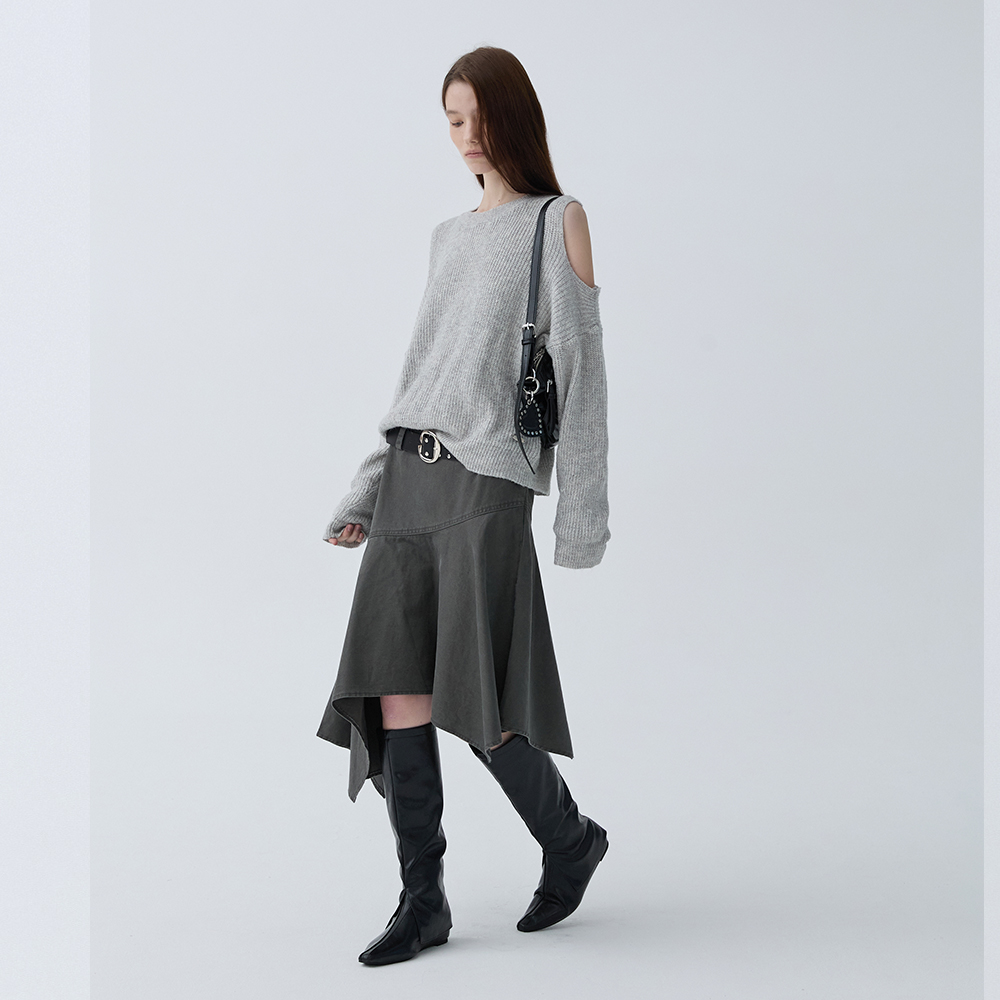 아크무어 스퀘어 셔링 숄더백 블랙(ARCMOOR Barrel Ruched Shoulder Bag Black) - 4