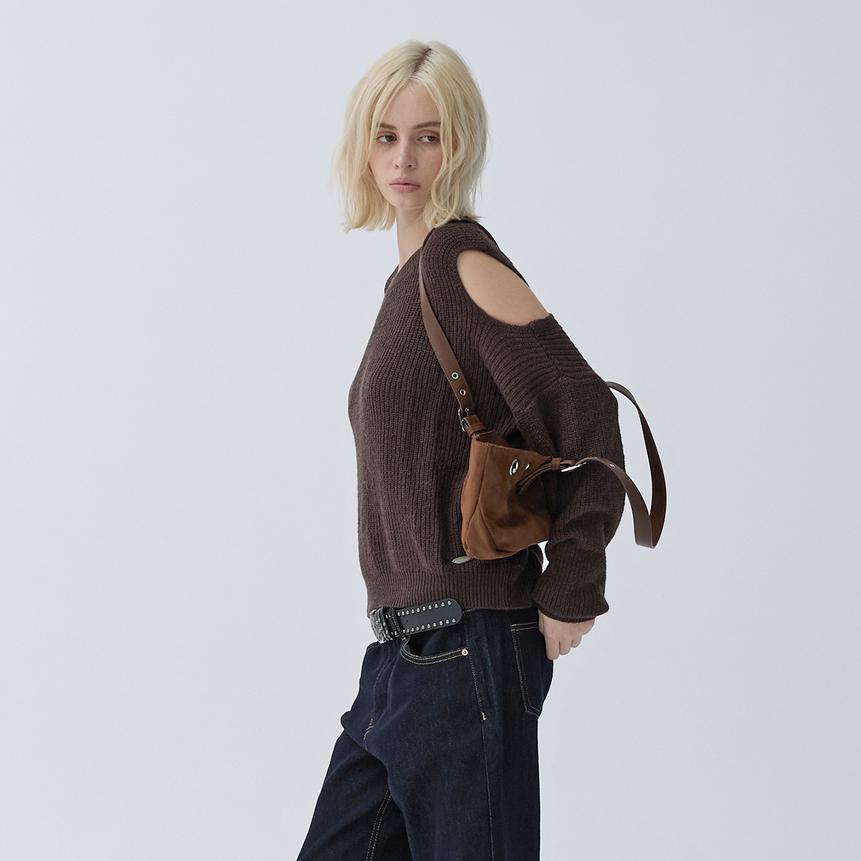 아크무어 아일렛 버클 숄더백 브라운(ARCMOOR Eyelet Buckle Shoulder Bag Brown) - 6