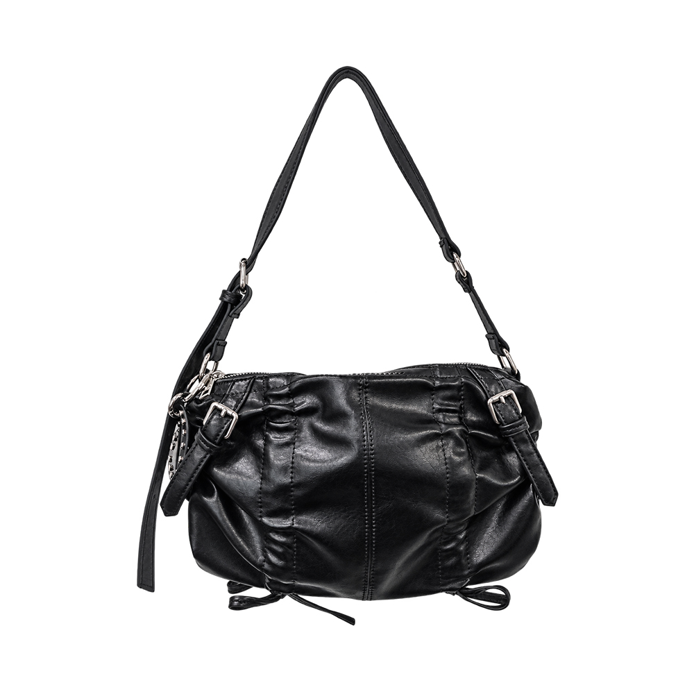 A26FW8002BK ARCMOOR Barrel Ruched Shoulder Bag Black