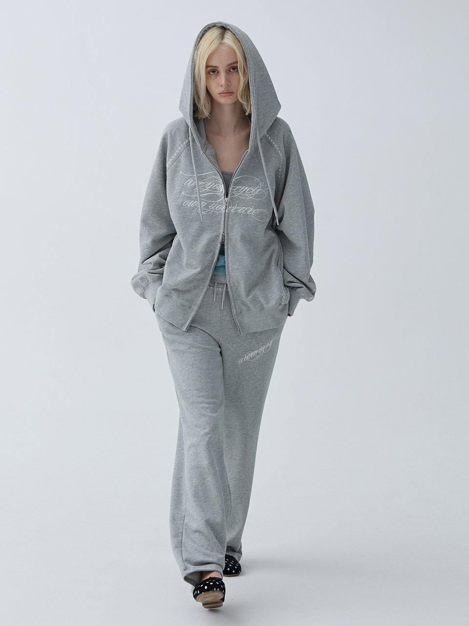 아크무어 에센셜 자수 후드 집업 그레이(ARCMOOR Essential Embroidered Hooded Zip-Up Grey) - 5