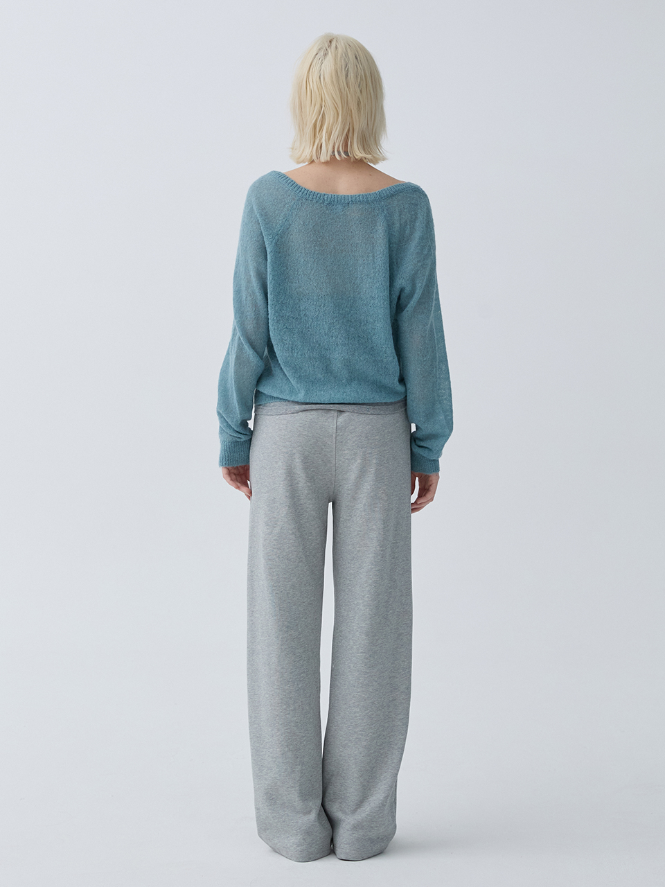 아크무어 에센셜 자수 로우웨이스트 팬츠 그레이(ARCMOOR Essential Embroidered Low-Waist Pants Grey) - 4