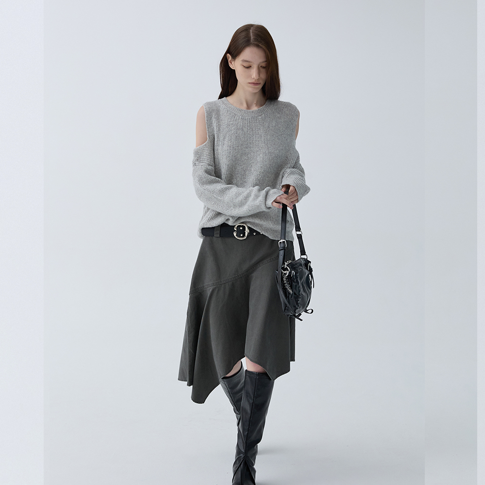 아크무어 스퀘어 셔링 숄더백 블랙(ARCMOOR Barrel Ruched Shoulder Bag Black) - 5