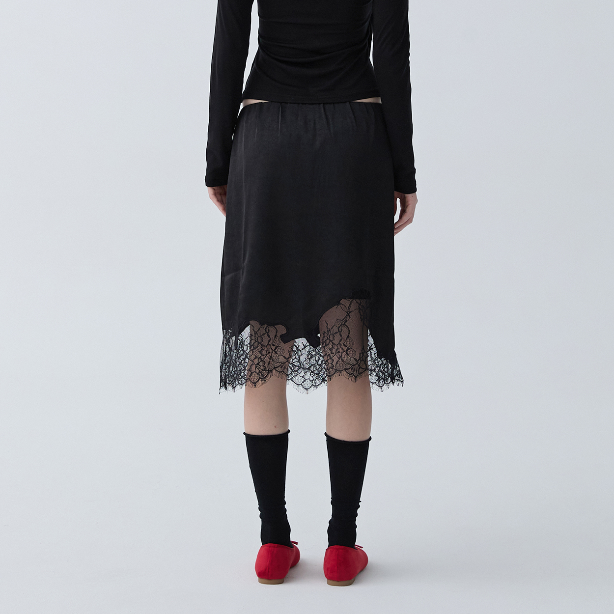 아크무어 새틴 드레이프 스커트 블랙(ARCMOOR Satin Drape Skirt Black) - 5