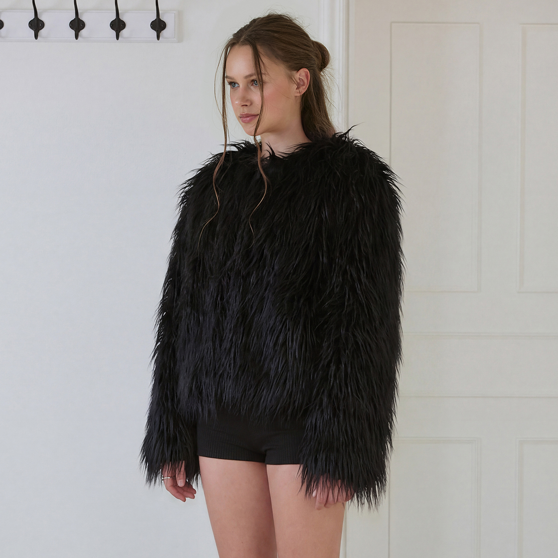 로제프란츠 샤기 퍼 크롭 자켓 [블랙](Rosefrantz Shaggy Fur Cropped Jacket [Black]) - 3