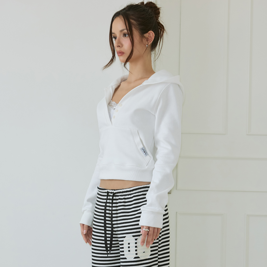 로제프란츠 딥 브이넥 버튼 후디 [아이보리](Rosefrantz Deep V-Neck Button Hoodie [Ivory]) - 3